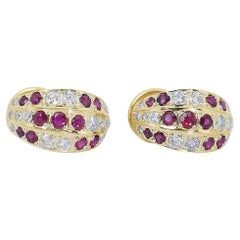 Stunning 18K Yellow Gold Earrings with 0.77 Carat Round Brilliant Natural Ruby