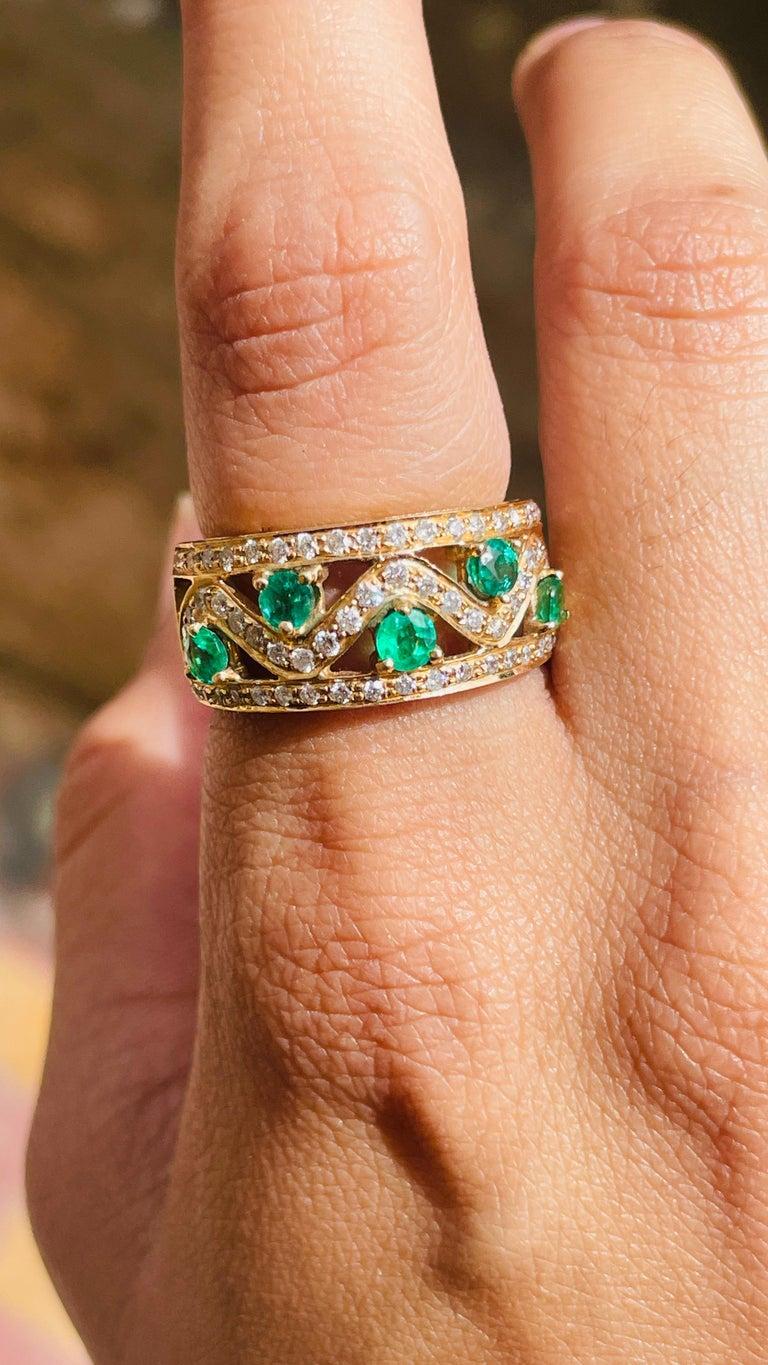Im Angebot: Atemberaubende 18k Gelbgold Smaragd & Diamant Hochzeit Band Ring Brautschmuck Geschenk () 10