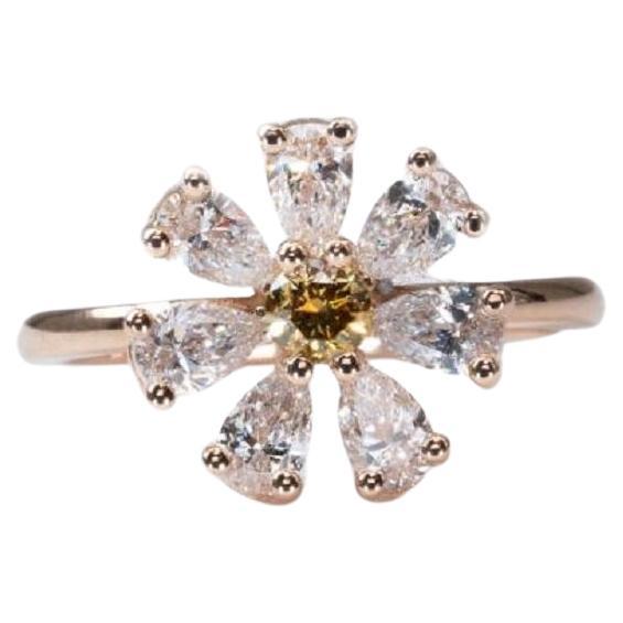 Stunning 18k Yellow Gold Flower Ring with 1.08 Ct Natural Diamond, AIG Cert For Sale