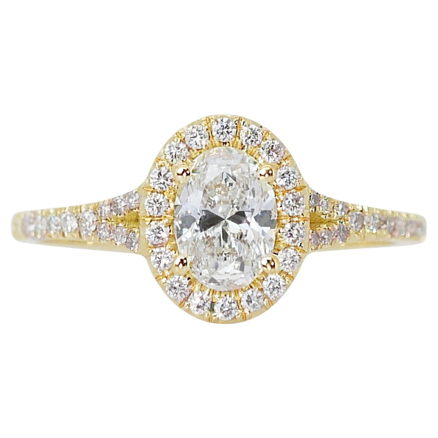 Stunning 18K Yellow Gold Natural Diamond Halo Ring w/1.04ct - GIA Certified For Sale