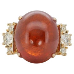 Stunning 18K Yellow Gold Ring with 21.54 ct Natural Garnet NGI Certificate