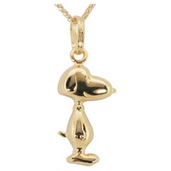 Stunning 18k Yellow Gold Snoopy Necklace and Pendant