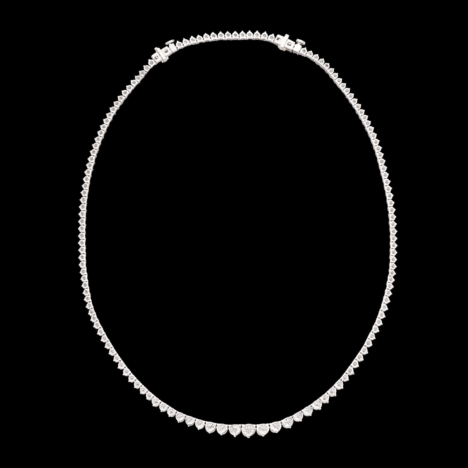 Stunning 18kt Graduated Diamond Line Necklace For Sale 3