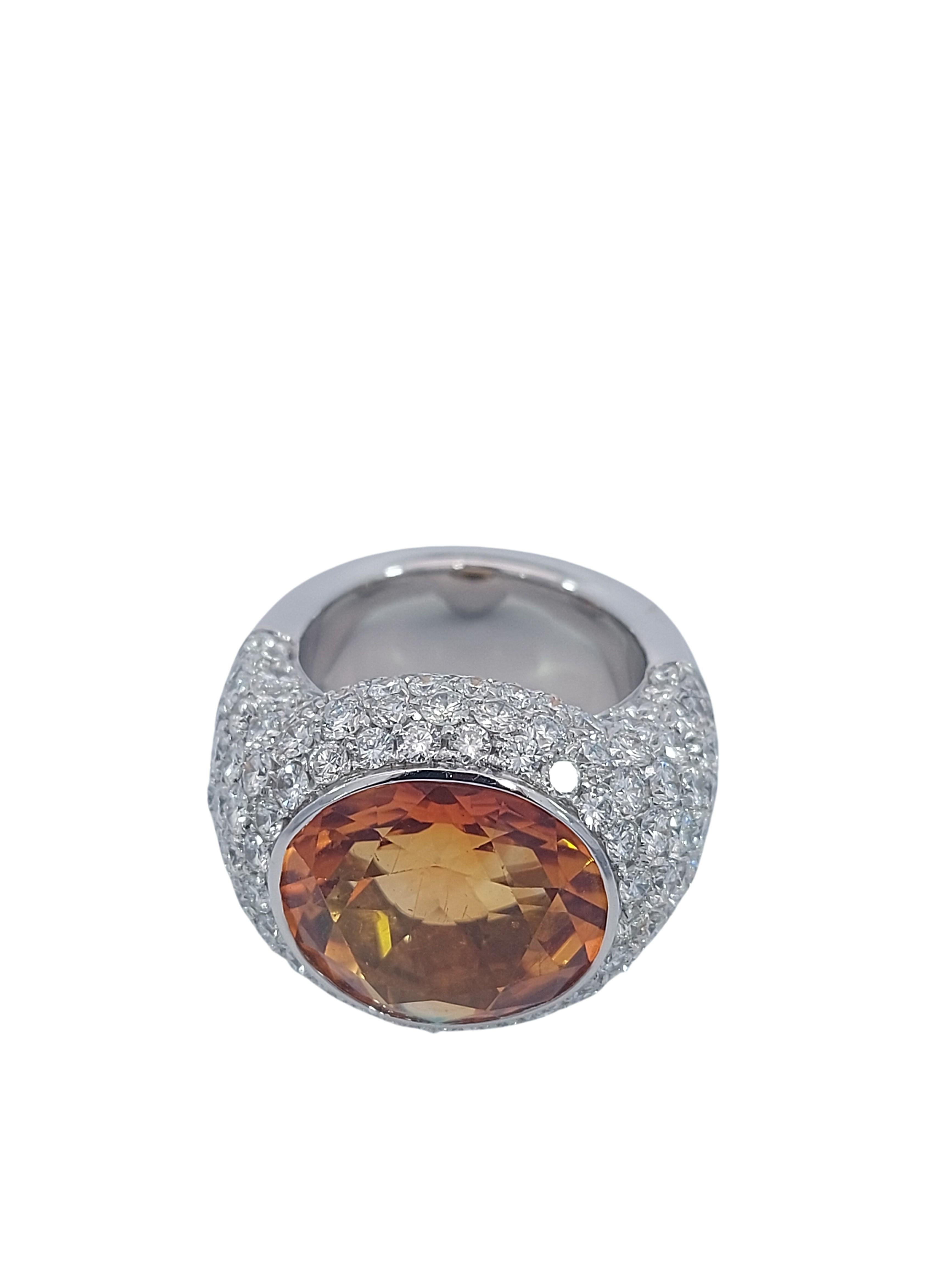 Stunning 18kt Solid White Gold Ring with 6.4ct Diamonds and Big Citrine Stone For Sale 2
