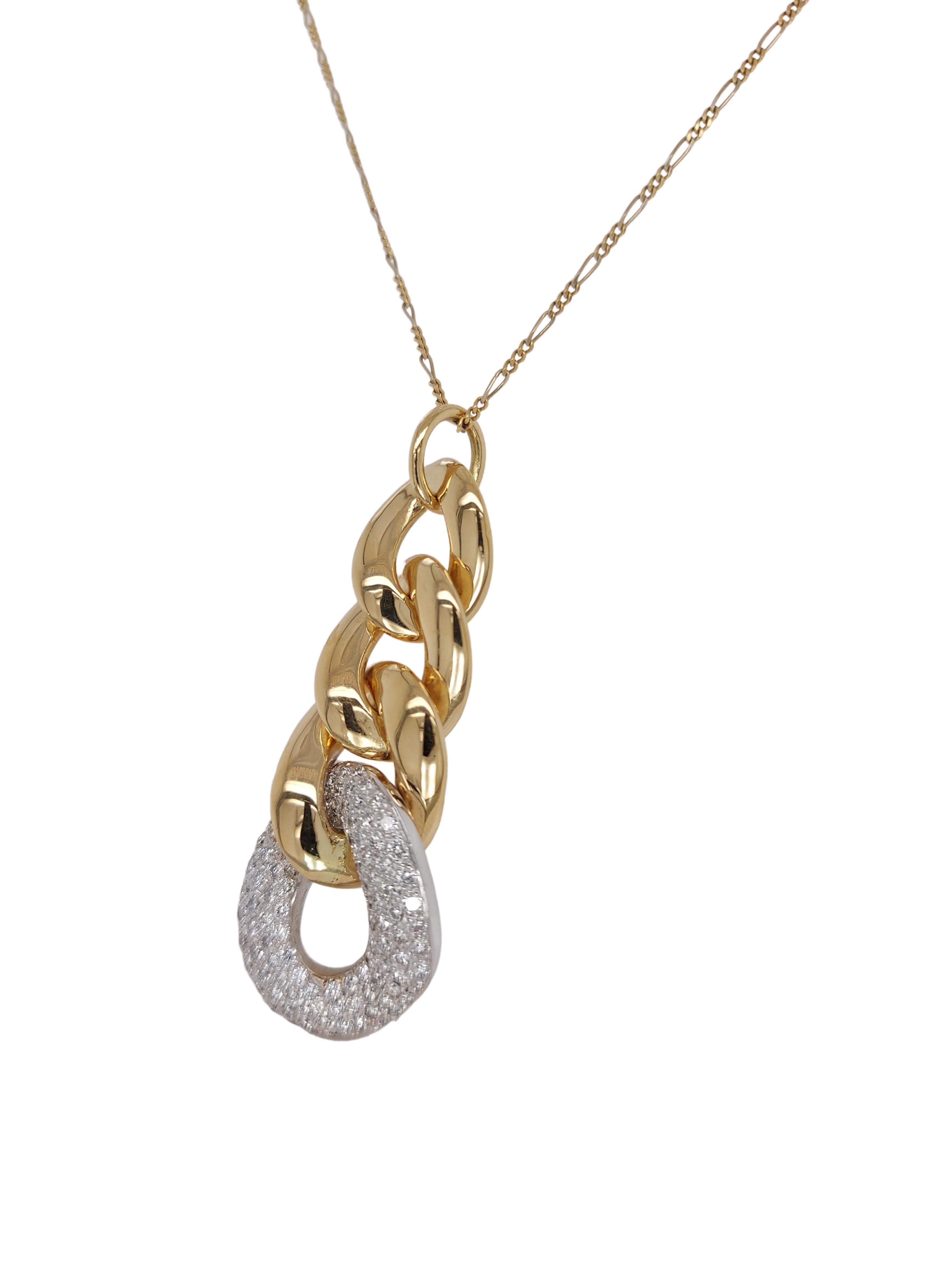 Brilliant Cut Stunning 18kt Yellow & White Gold Diamond Pendant/ Necklace with 2.6ct Diamonds For Sale