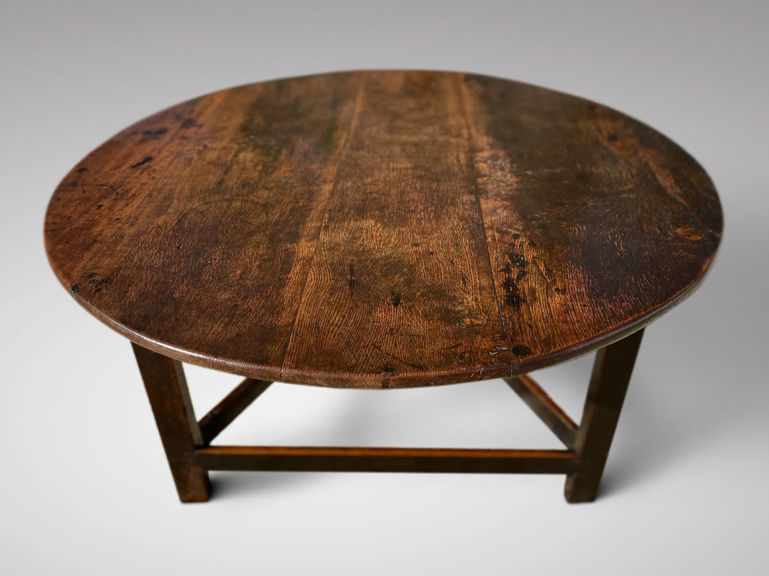 18th Century and Earlier Stunning 18th Century Georgian Antique Solid Oak Cricket Table