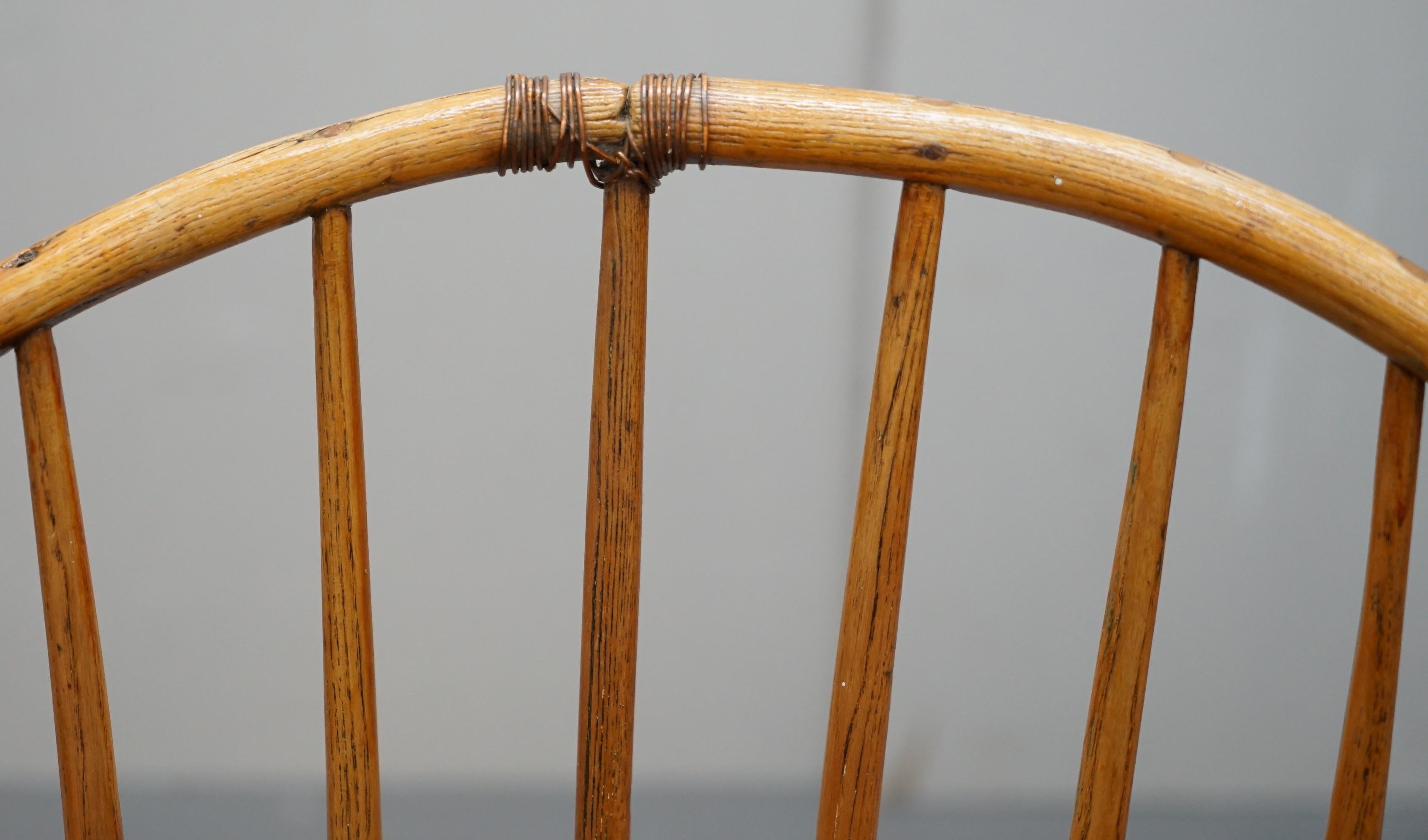 Mid-18th Century Stunning 18th Century Yew Wood Windsor Armchair Primate Design Stick Back For Sale