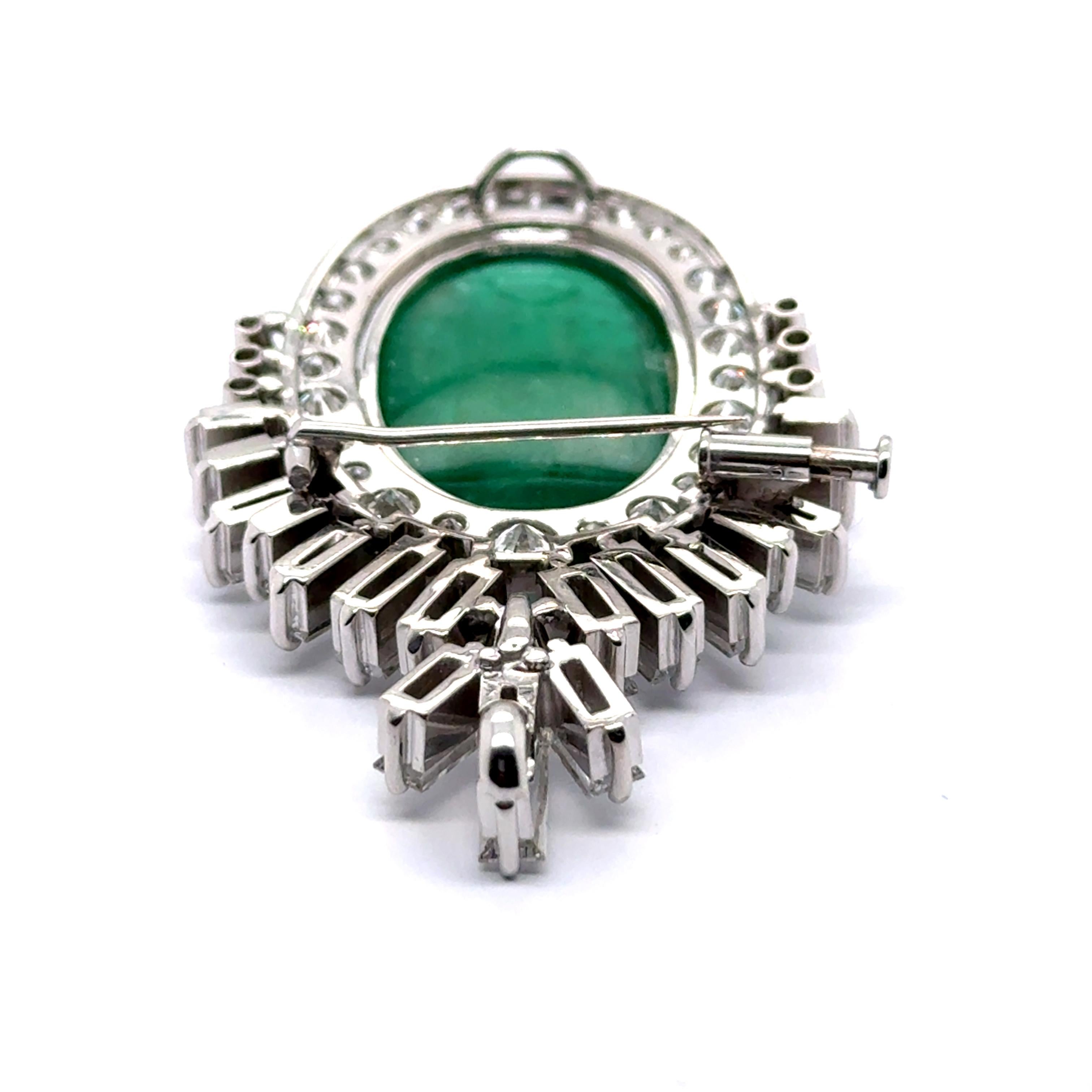Art Deco Stunning 19.00 Carat Emerald & Diamond Brooch-Pendant in Platinum 950 For Sale