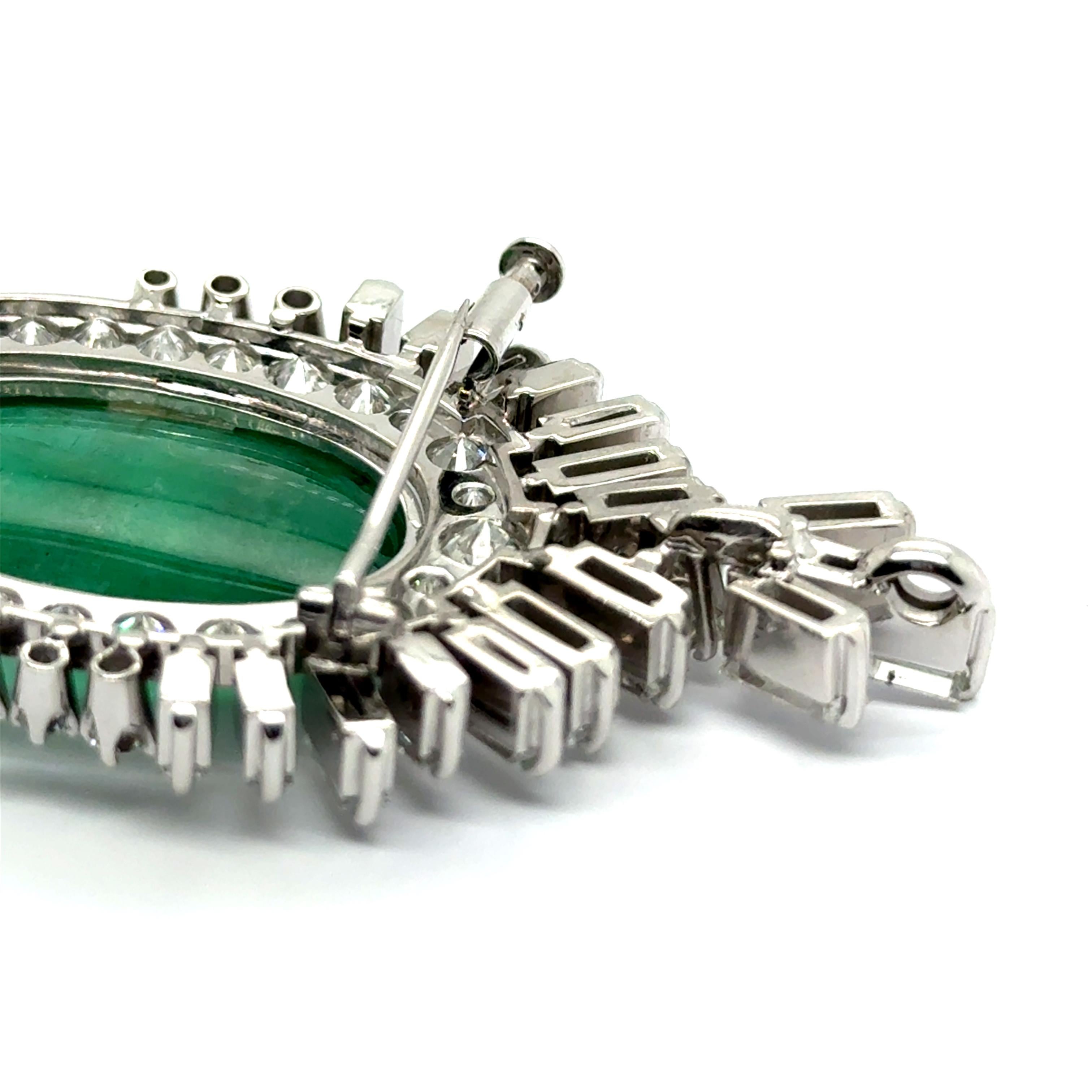 Women's or Men's Stunning 19.00 Carat Emerald & Diamond Brooch-Pendant in Platinum 950 For Sale