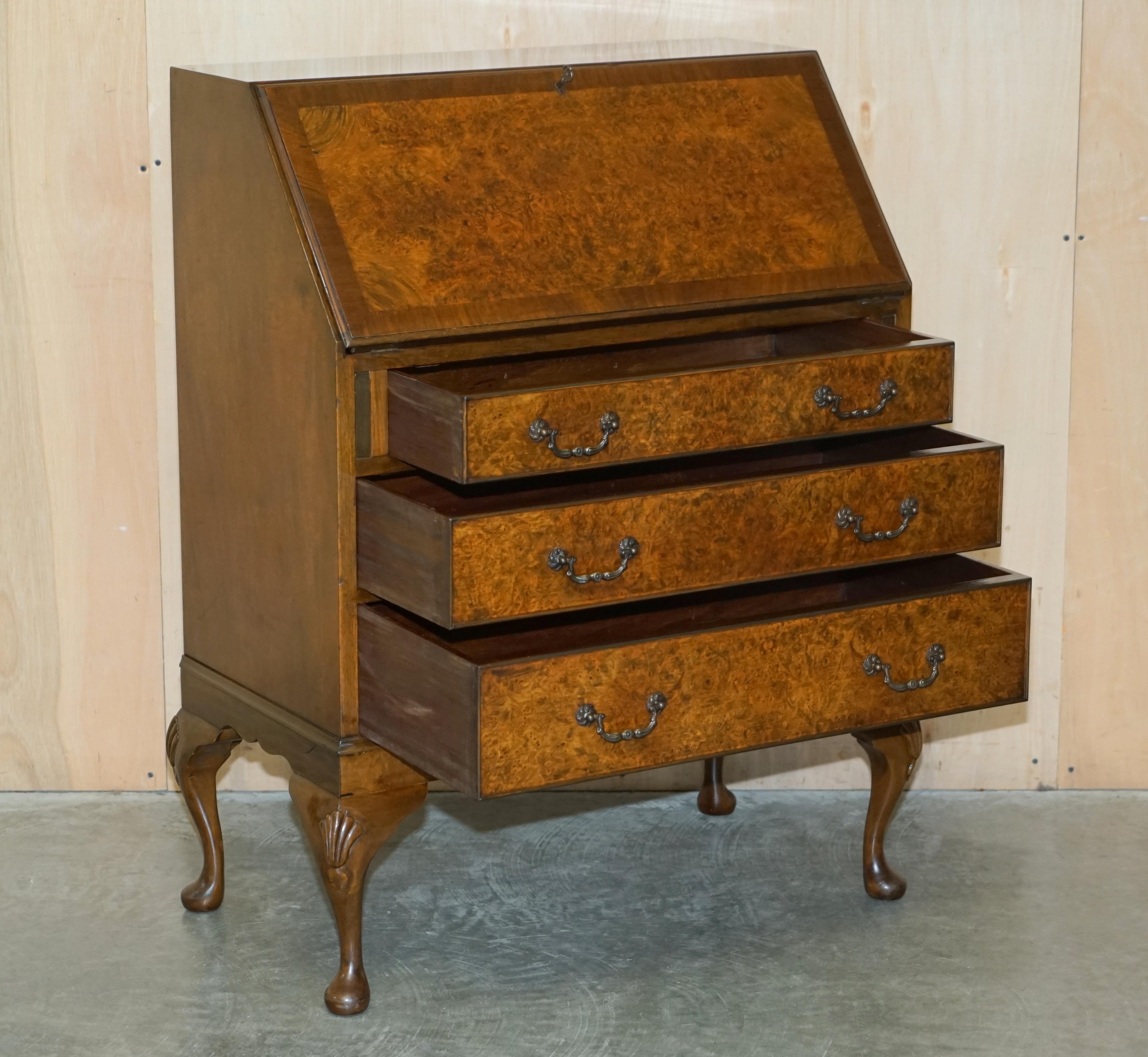 Stunning 1900s Burr & Burl Nussbaum Drop Front Bureau Schreibtisch Lovely Timber Patina im Angebot 7