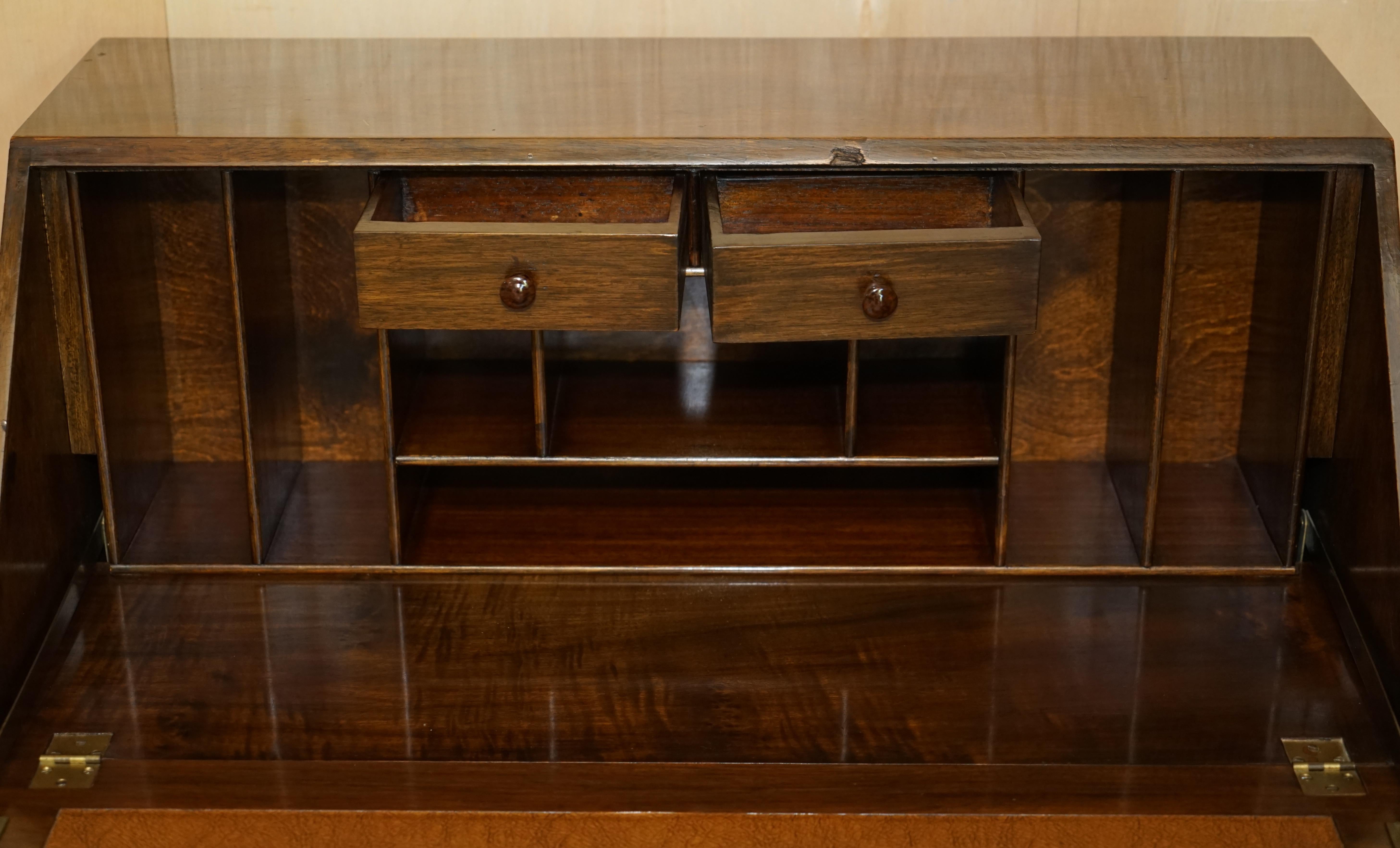 Stunning 1900s Burr & Burl Nussbaum Drop Front Bureau Schreibtisch Lovely Timber Patina im Angebot 10