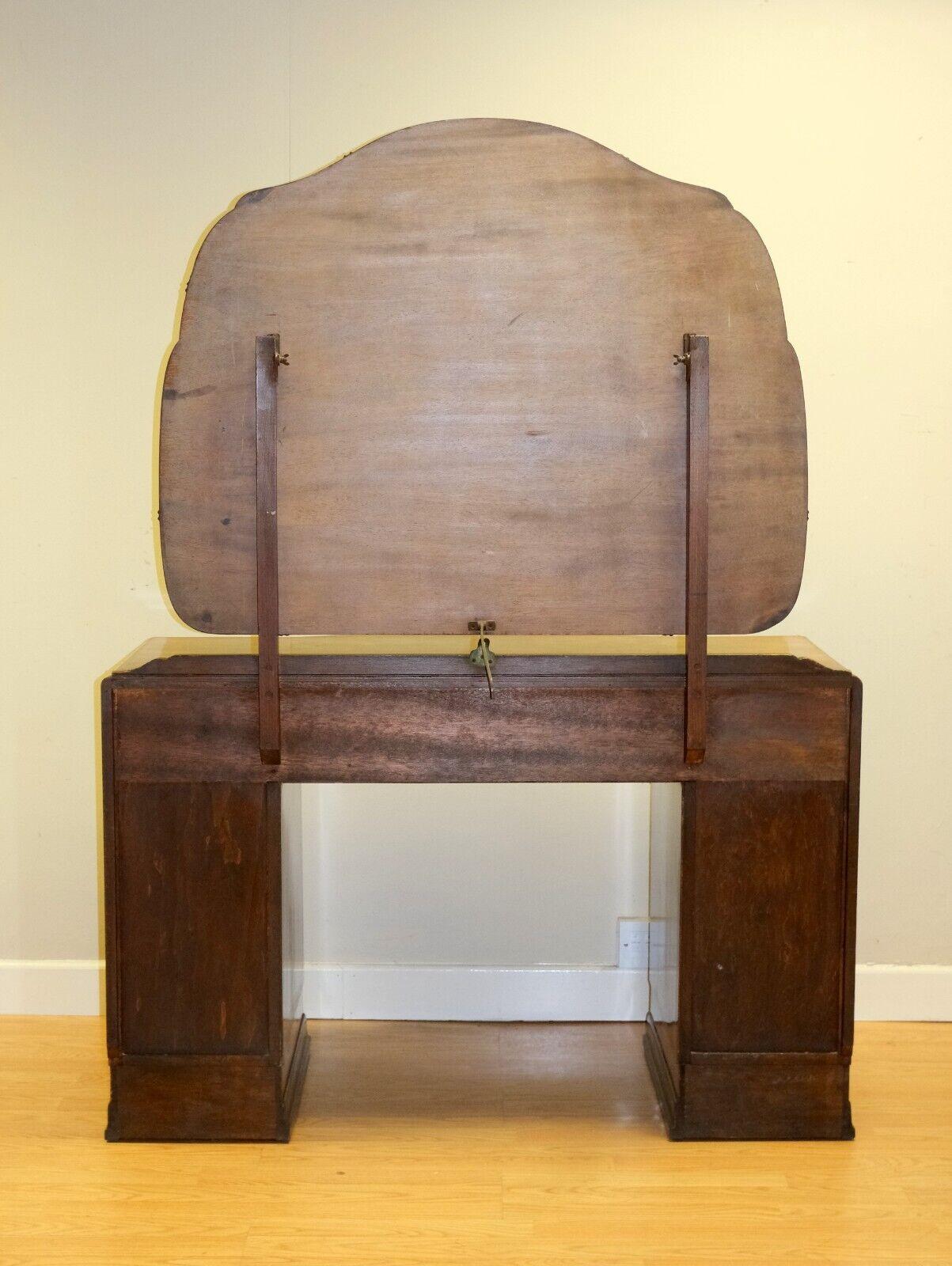 STUNNING 1920's ART DECO BURR WALNUT DRESSING TABLE WITH SEVEN DRAWERS 2