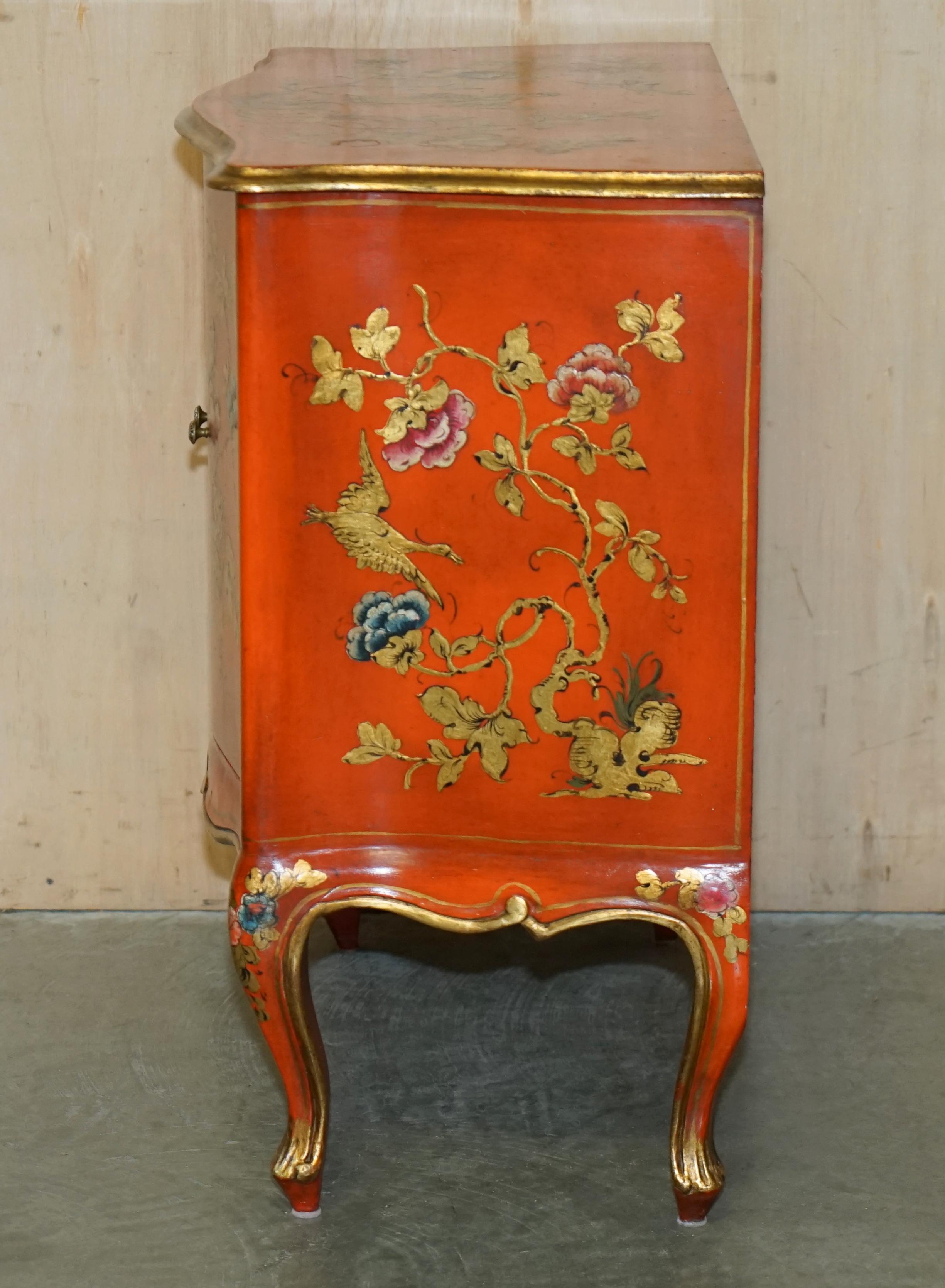 STUNNING 1920's VINTAGE CHINESE CHINOISERIE GEISHA GIRLS LACQUER SIDE CABINET For Sale 10
