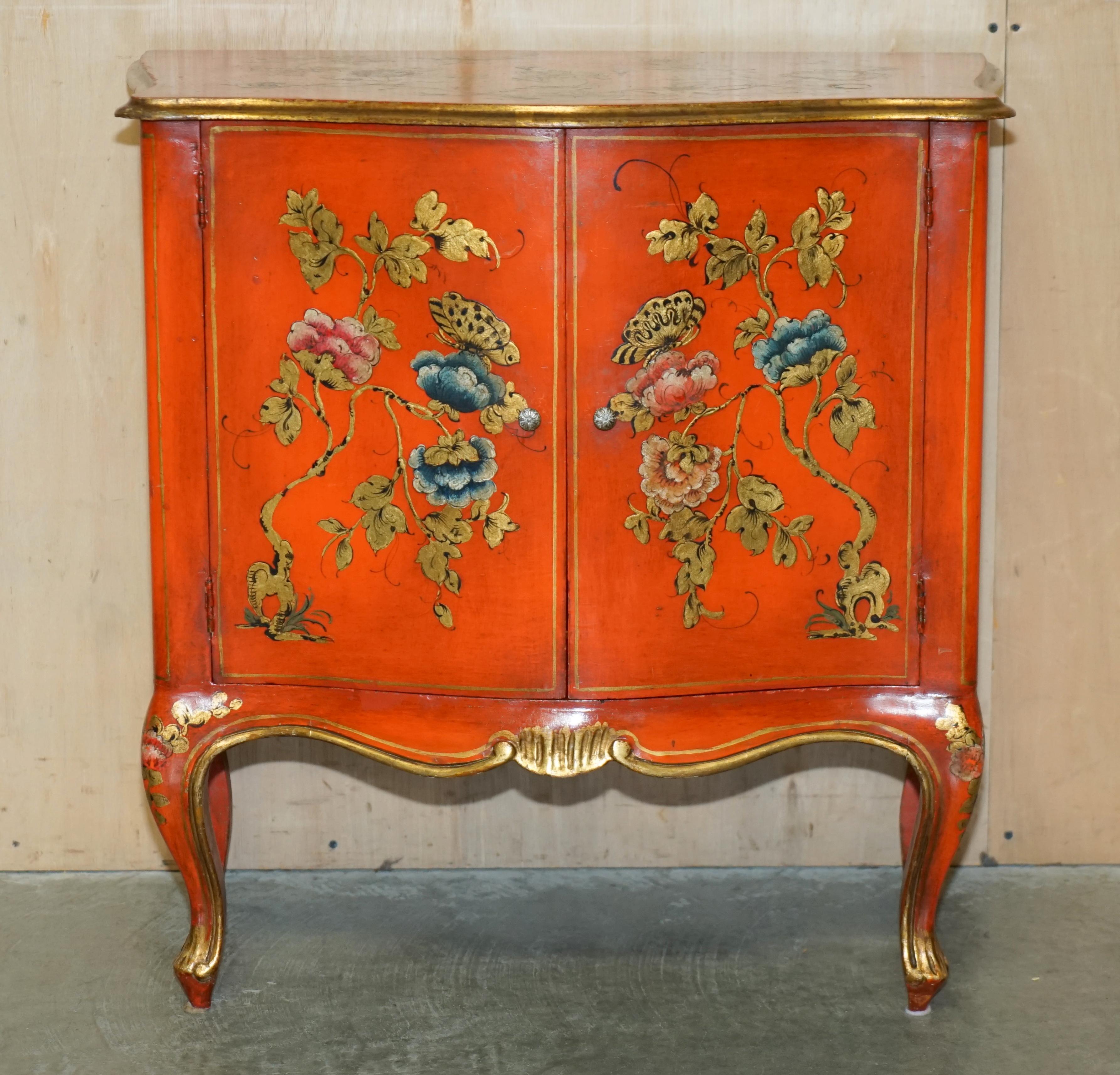 Chinoiserie STUNNING 1920's VINTAGE CHINESE CHINOISERIE GEISHA GIRLS LACQUER SIDE CABINET For Sale
