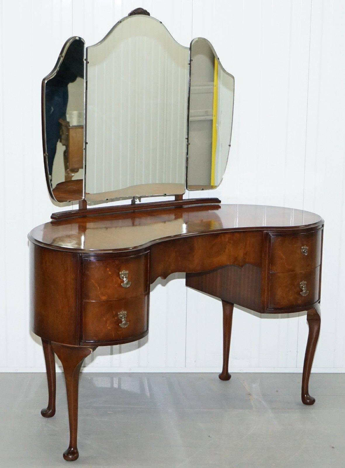 Stunning 1930s Flamed Mahogany Kidney Shaped Dressing Table Tri-Fold Mirrors 2