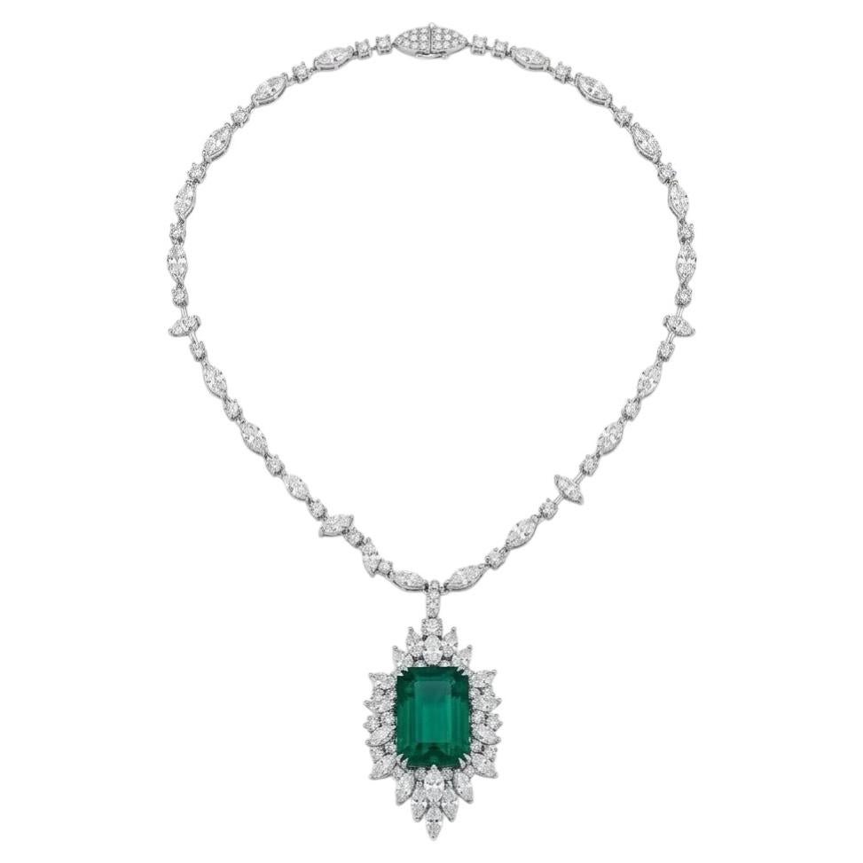 Stunning 19.42 Carat Emerald Necklace