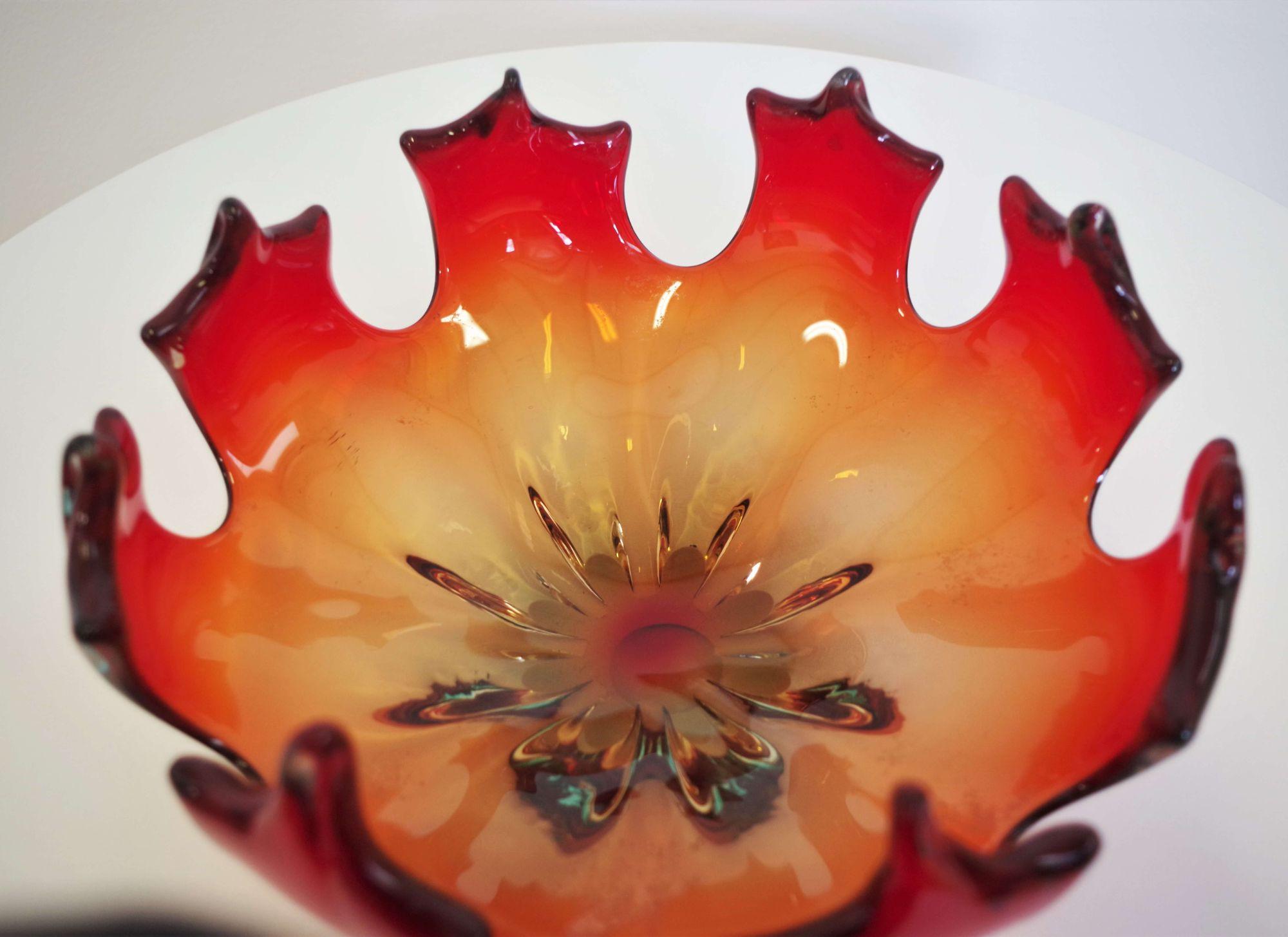 Stunning 1950s Red Glass Centerpiece - Mid-Century Elegance 3