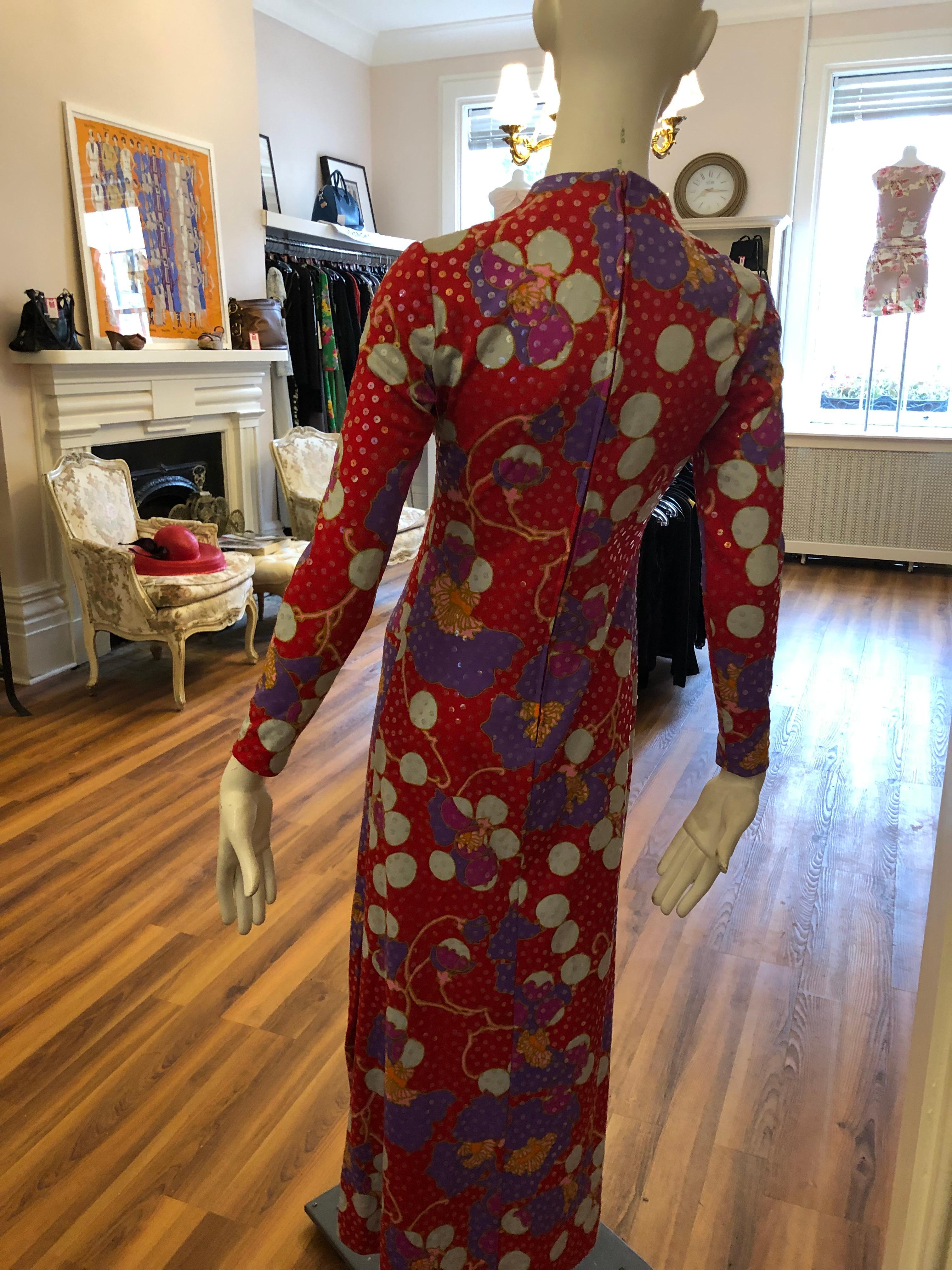Stunning 1960s Anne Fogarty Sequin Floral Design Long Dress  In Excellent Condition In Port Hope, ON