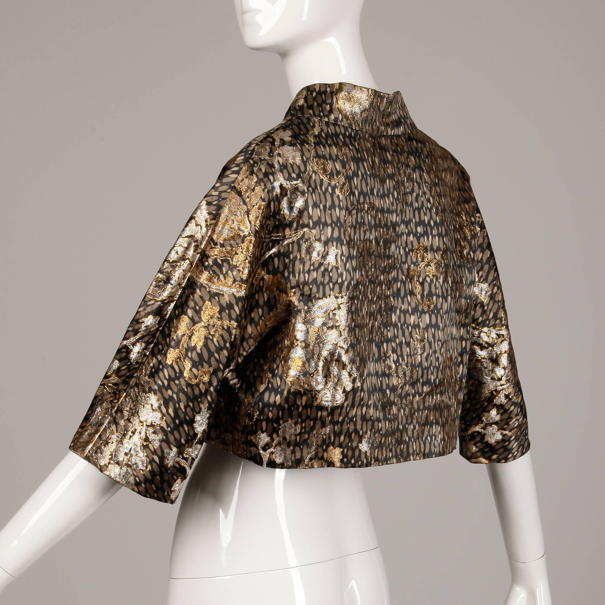 Stunning 1960s Helga Vintage Metallic Gold Silk Brocade Cropped Bolero Jacket In Excellent Condition In Sparks, NV