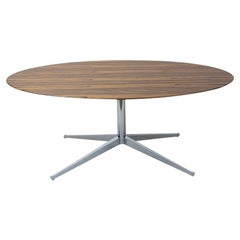 Atemberaubende 1960er Jahre Palisander Florence Knoll Tisch Schreibtisch, ovale Form