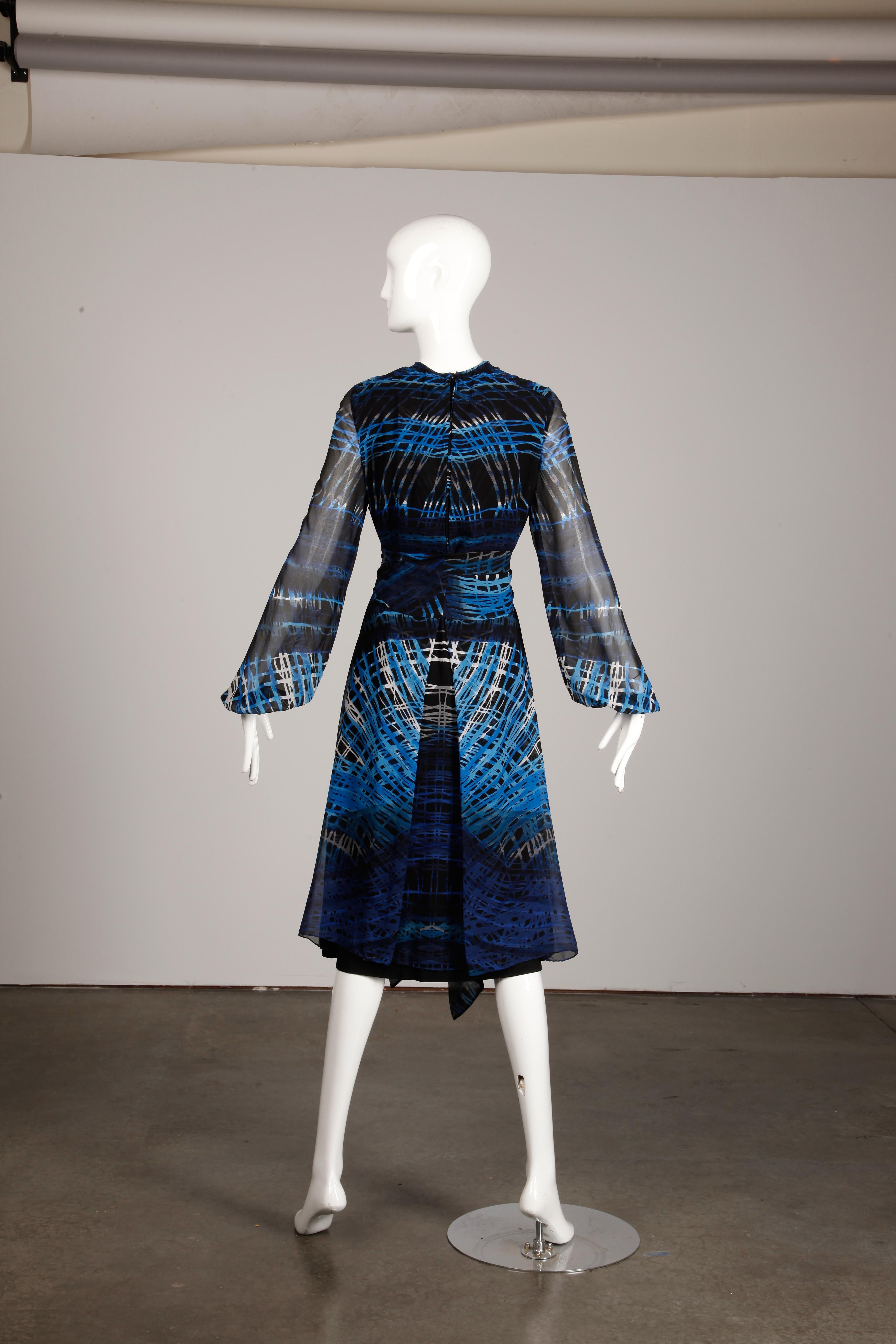 Stunning 1970s La Mendola Vintage Blue + Black Op Art Print Jersey Silk Dress 6