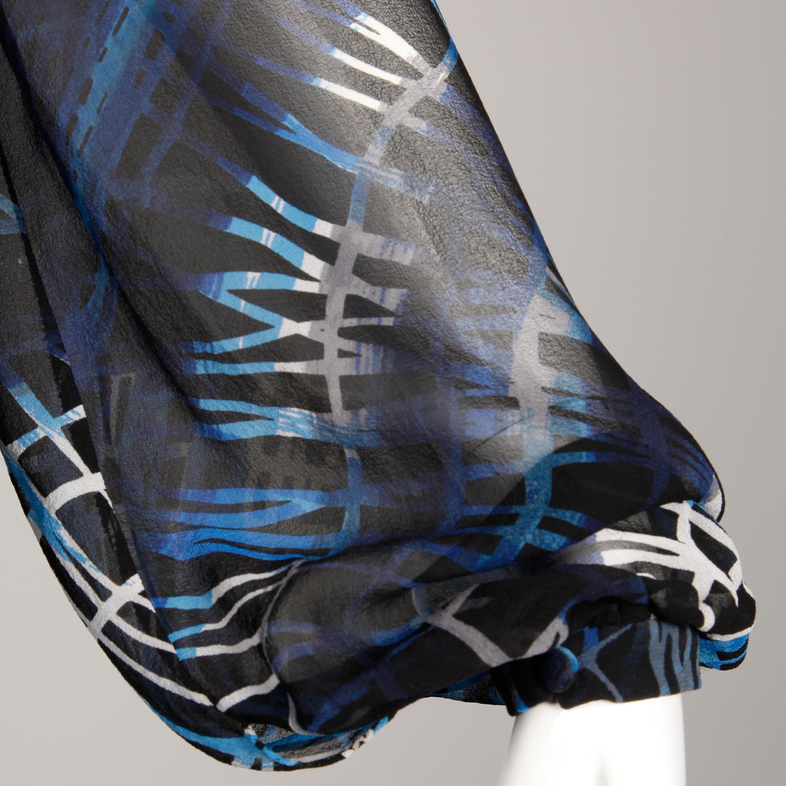 Stunning 1970s La Mendola Vintage Blue + Black Op Art Print Jersey Silk Dress 10