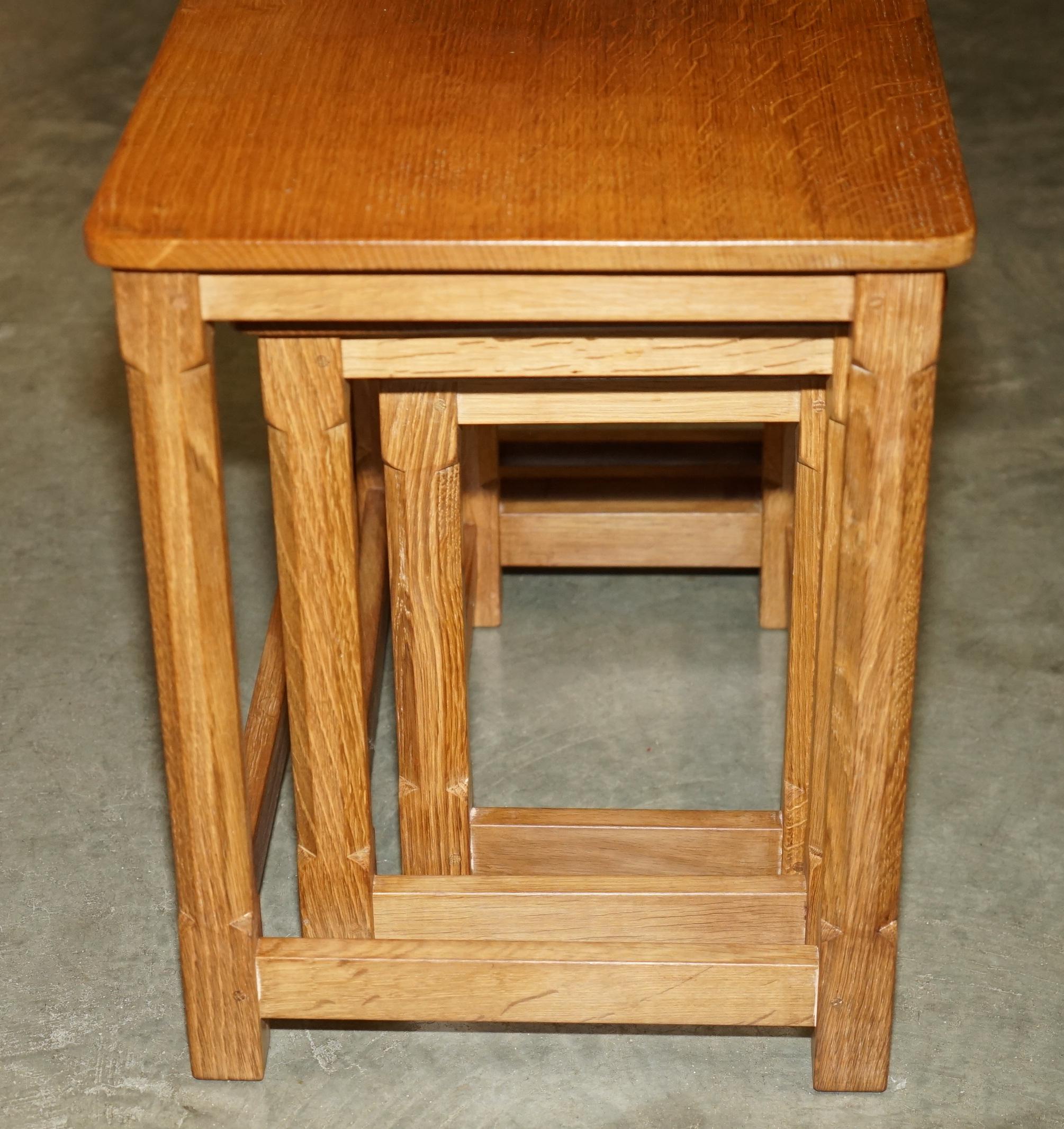Oak STUNNING 1970's ROBERT MOUSEMAN THOMPSON NEST OF SMALL BURR OAK SIDE END TABLES For Sale