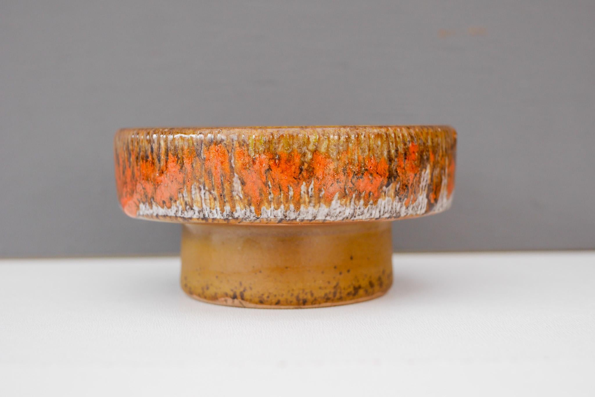 Svedese Splendido vaso e piccolo piatto della metà del secolo scorso di Tilgmans, Svezia. in vendita
