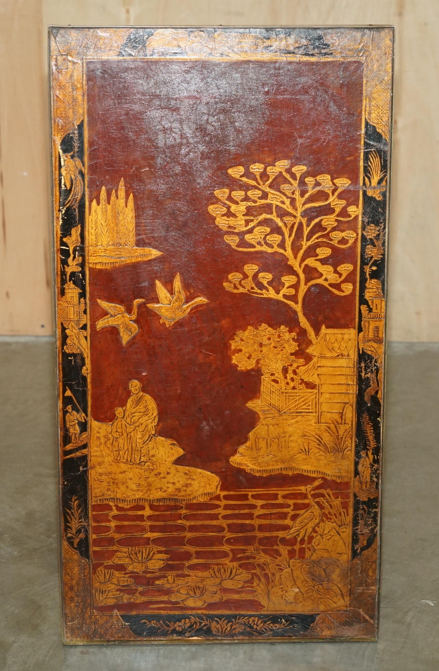 MESA DE CAFÉ CHINA CHINOISERIE FRANCESA DE GILT Y LACADA DE LOS VINTAGE FANTÁSTICOS DE LOS AÑOS 70 Moderno de mediados de siglo en venta