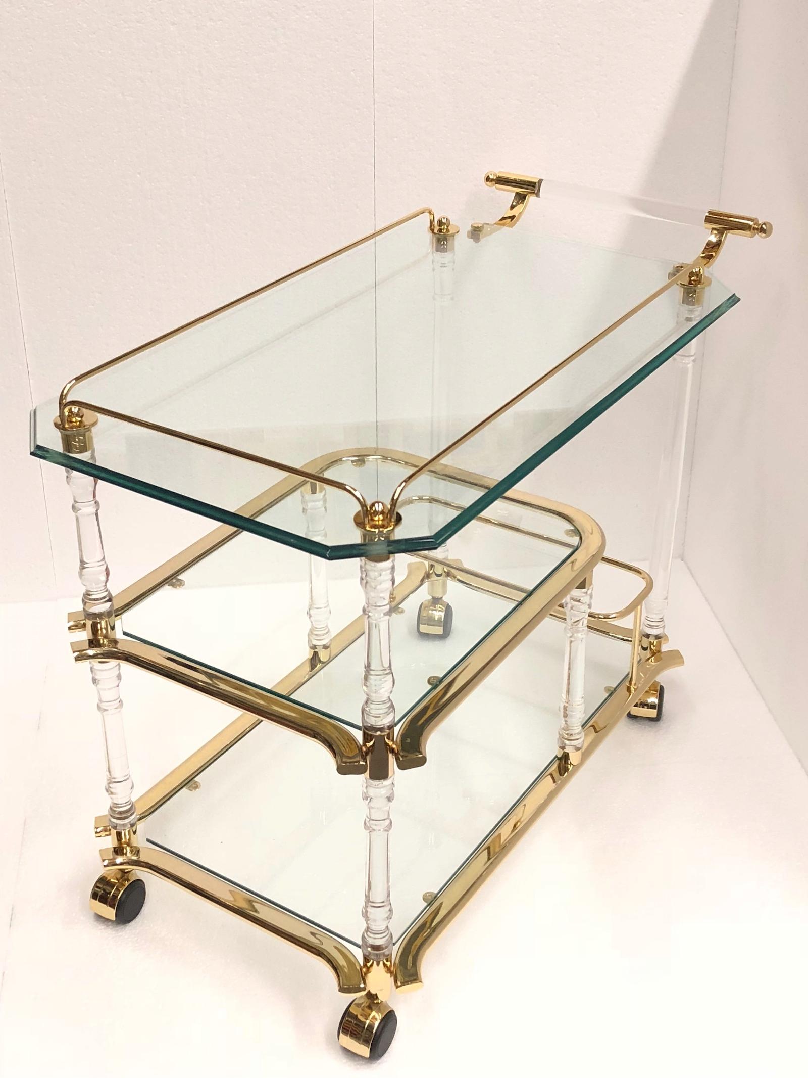 Hollywood Regency Stunning 1980s Bar Cart, Tea Trolley or Drinks Stand in Brass, Glass and Lucite