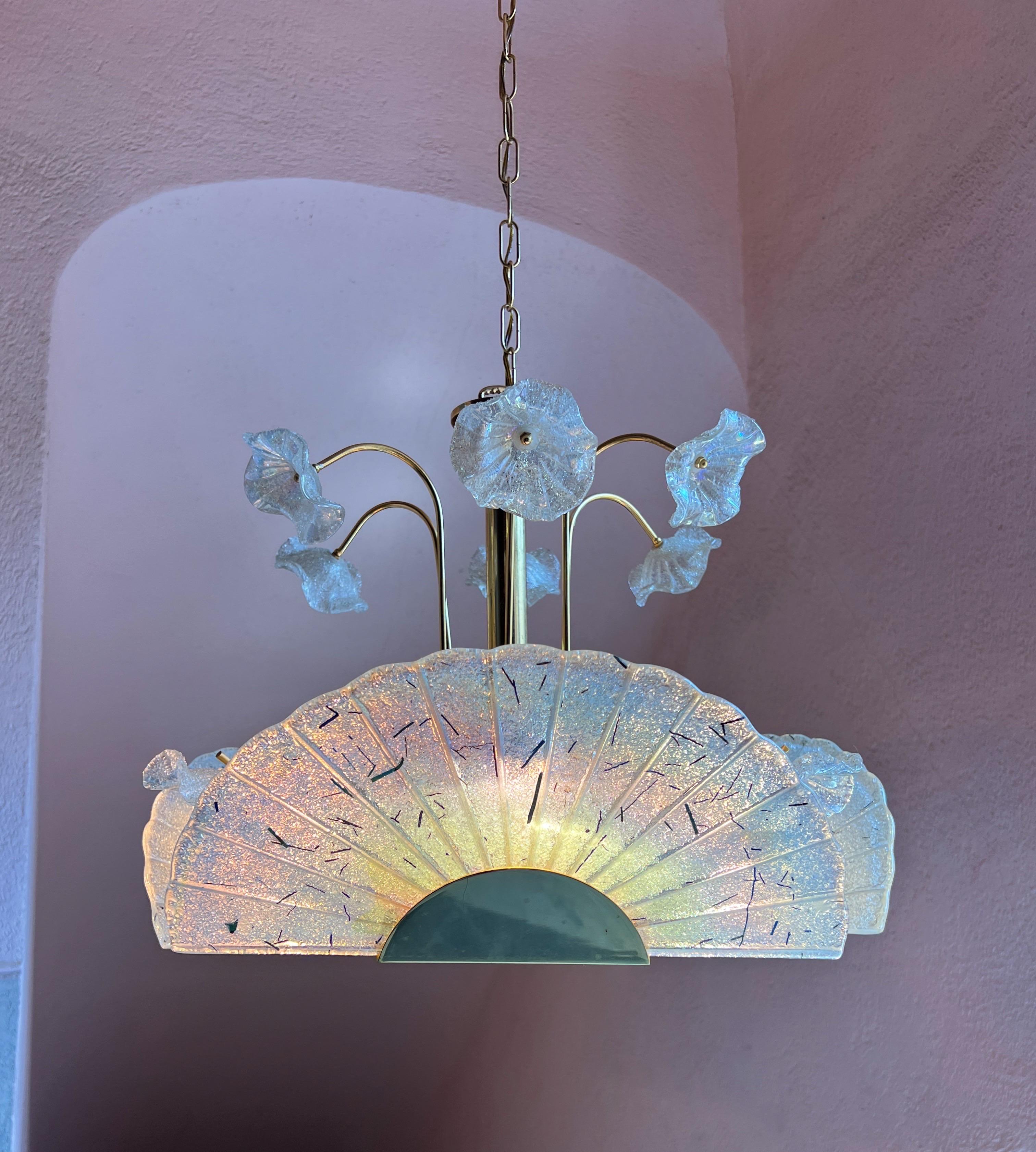 Stupefacente lampadario in vetro di Murano degli anni '80 con dischi riflettenti l'arcobaleno e Delicat in vendita 3