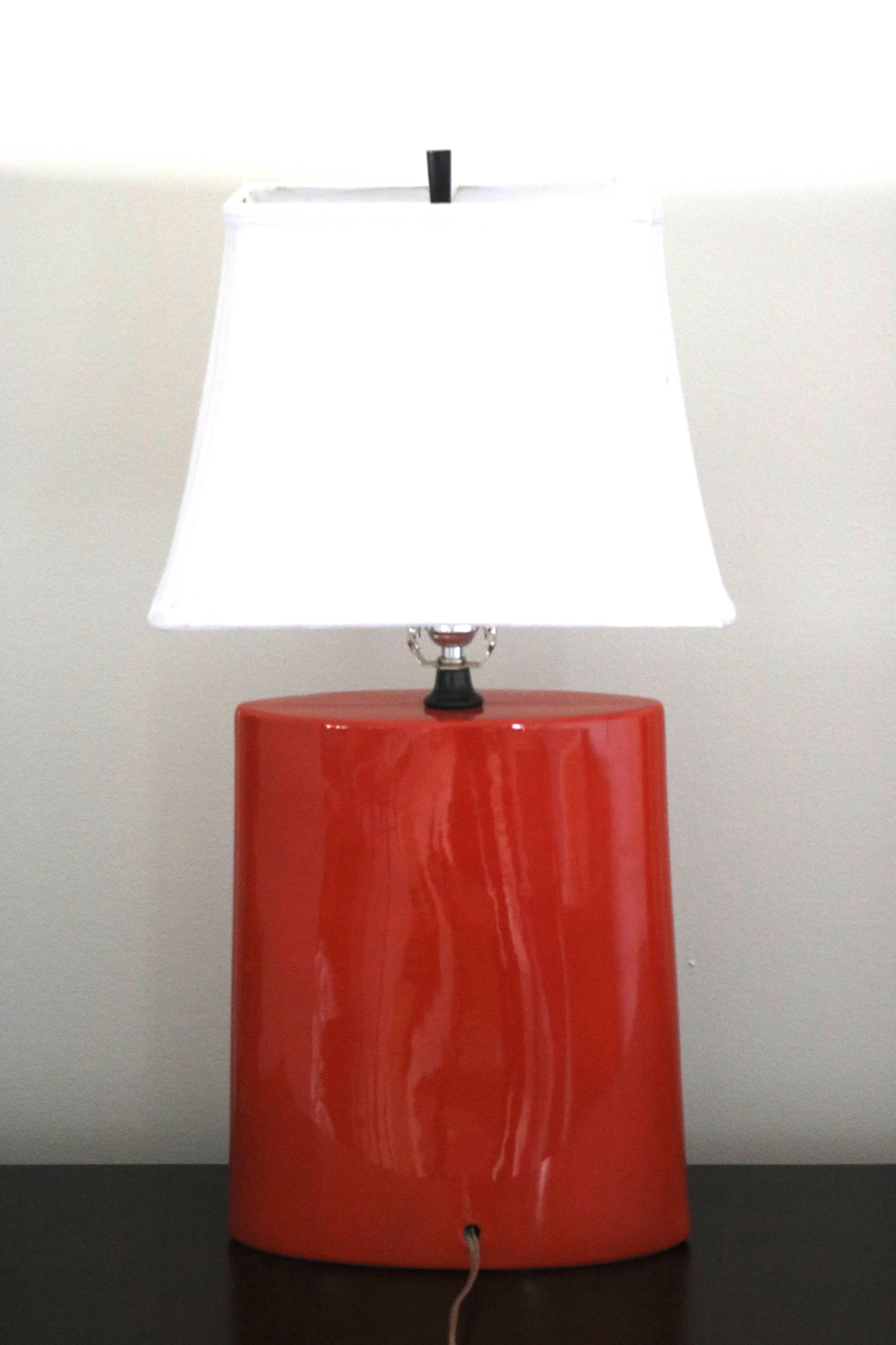 Modern 1980s Pair Ceramic Vermillion Red Table Lamps with White Shades For Sale