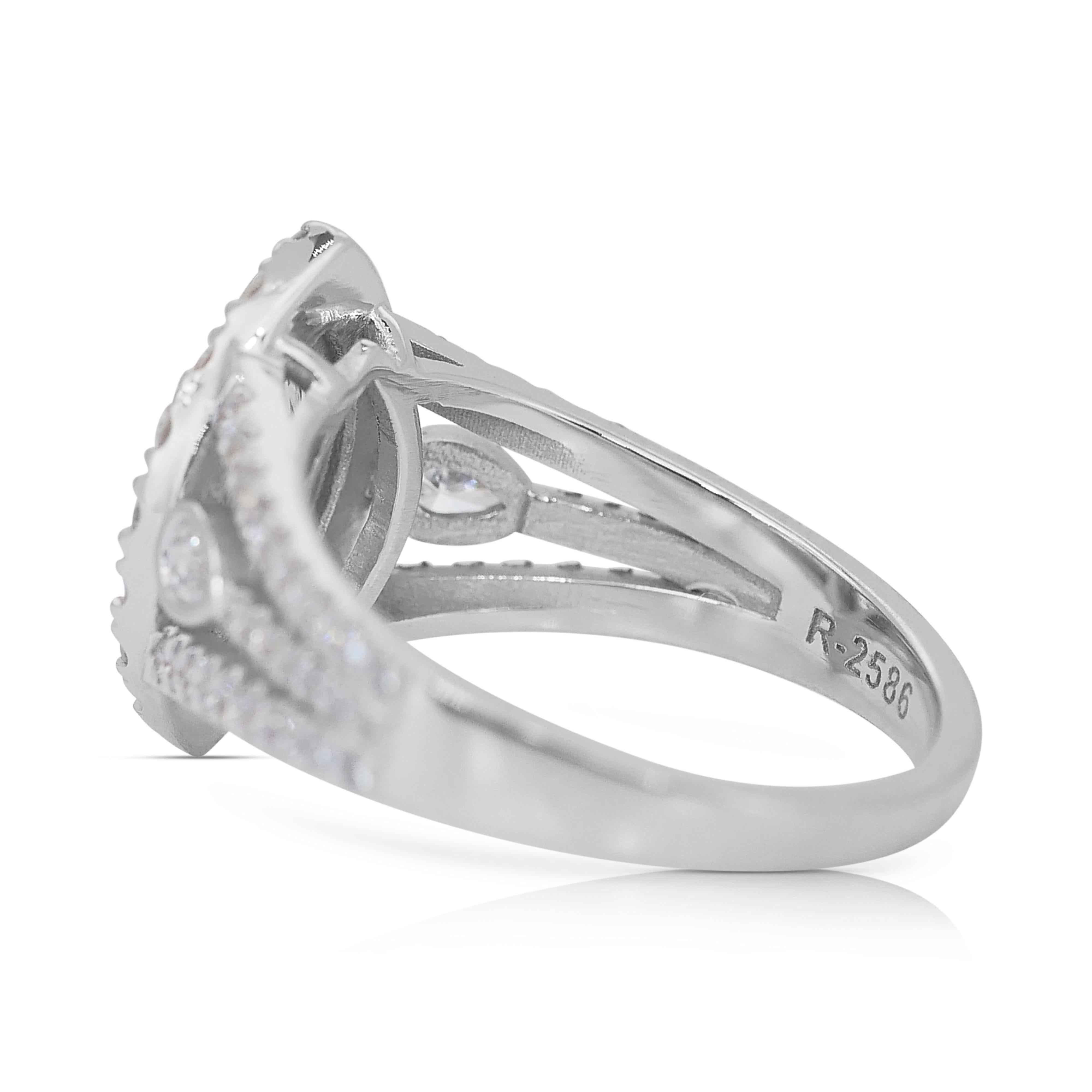 Stunning 1.99ct Diamonds Halo Ring in 18k White Gold - IGI Certified In New Condition In רמת גן, IL