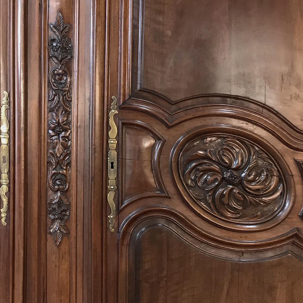 Stunning 19th Century Country French Solid Walnut Armoire 8