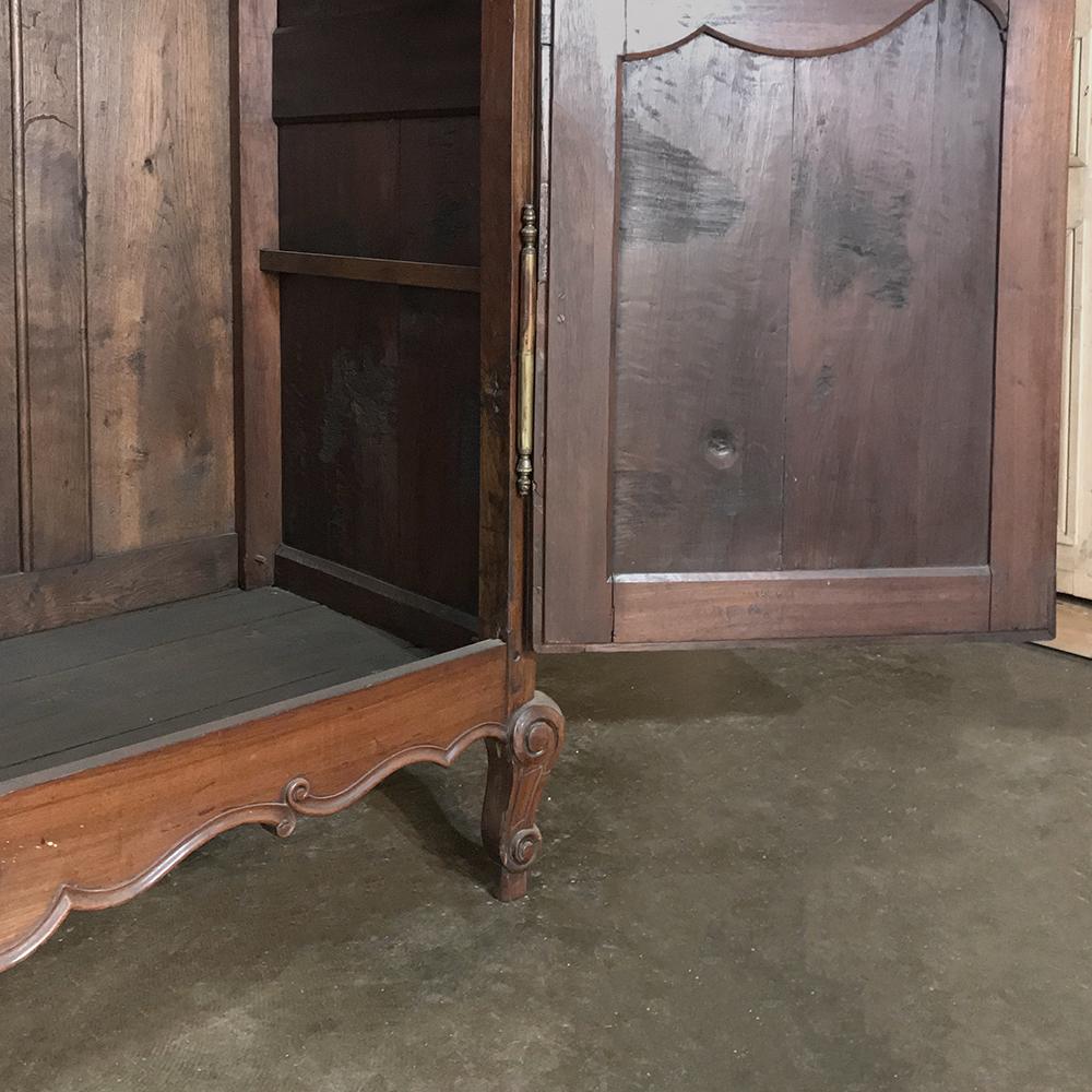 Stunning 19th Century Country French Solid Walnut Armoire 2