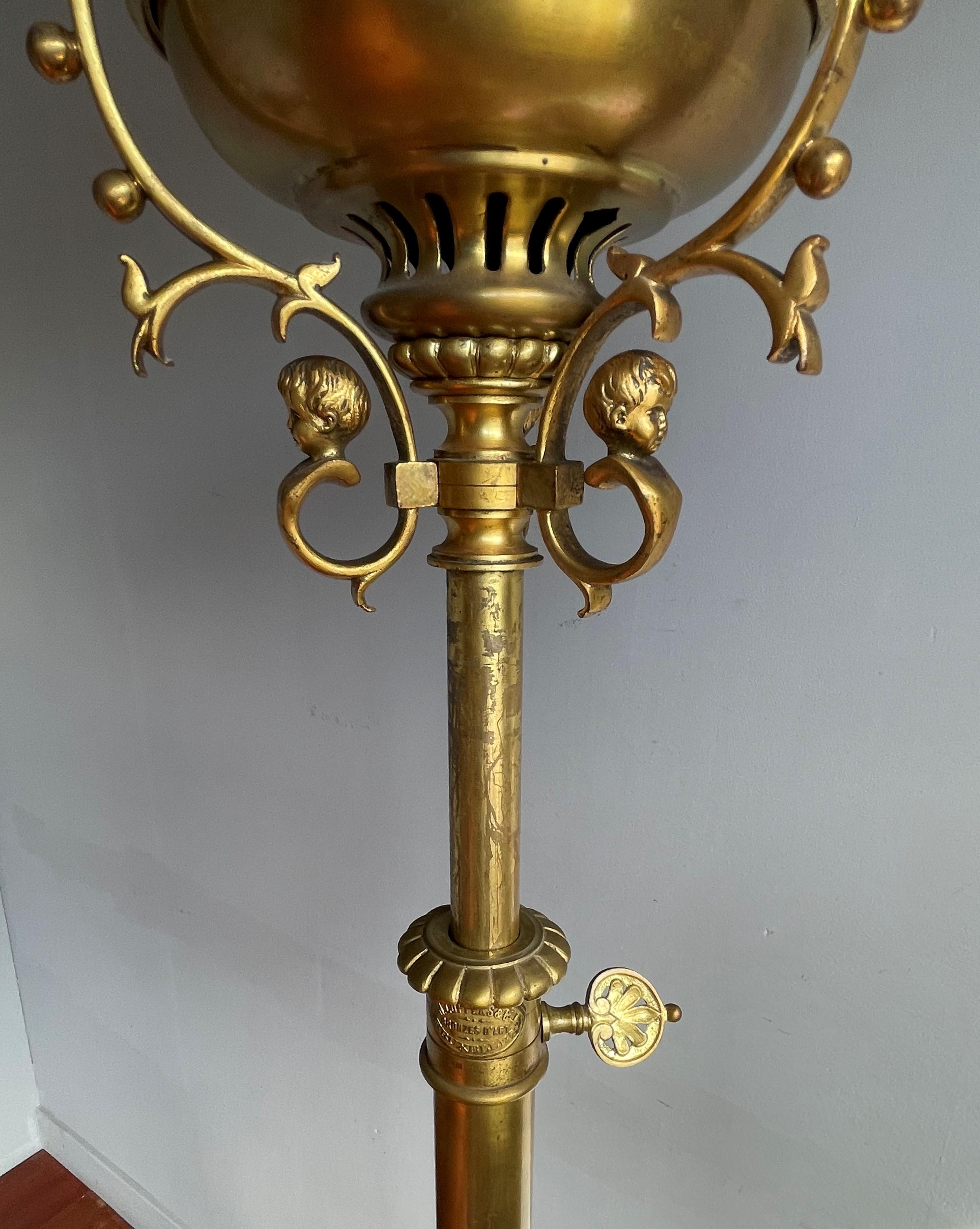 Laiton Superbe lampadaire à huile en bronze et verre de style néo-empire du 19ème siècle par H. Luppens en vente