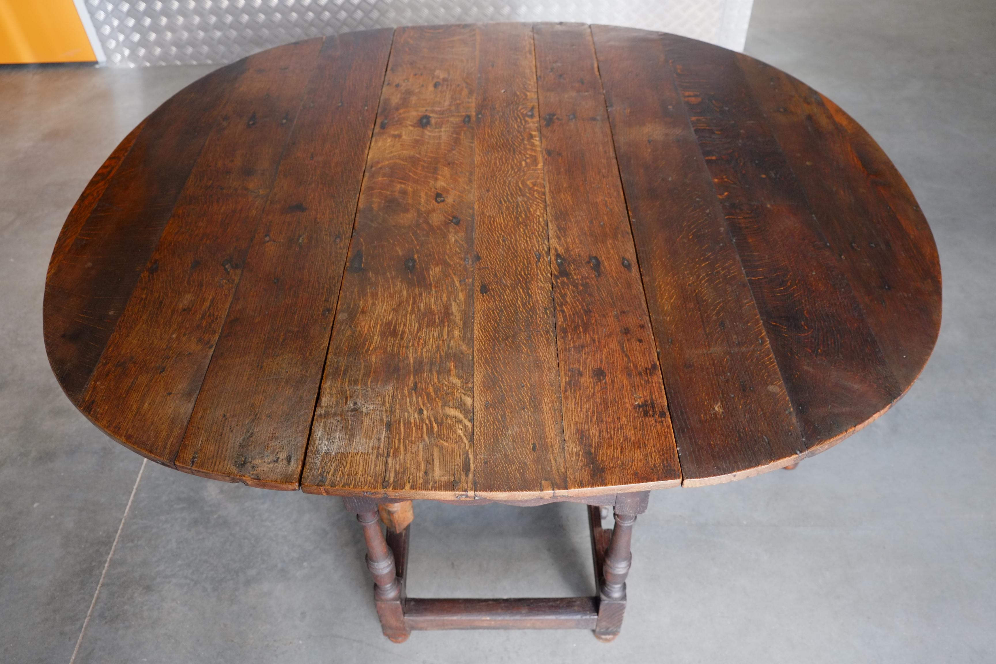 19th Century English Oak Plank Top, Drop Leaf, Large Wide Oval Dining Table For Sale 9