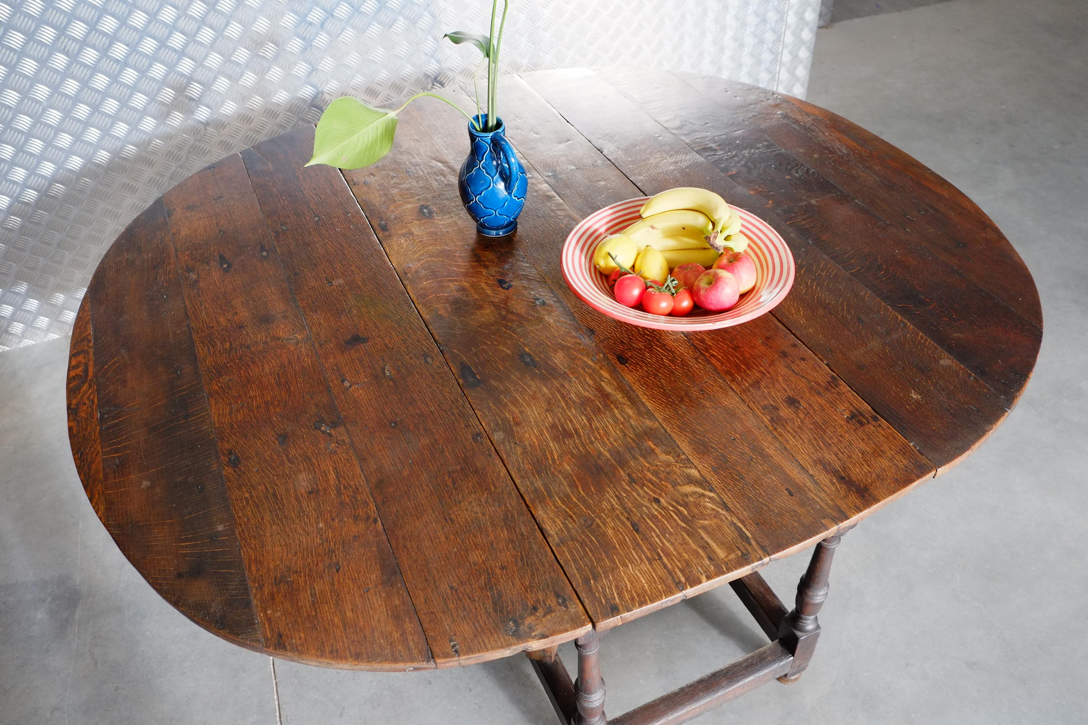 British 19th Century English Oak Plank Top, Drop Leaf, Large Wide Oval Dining Table For Sale