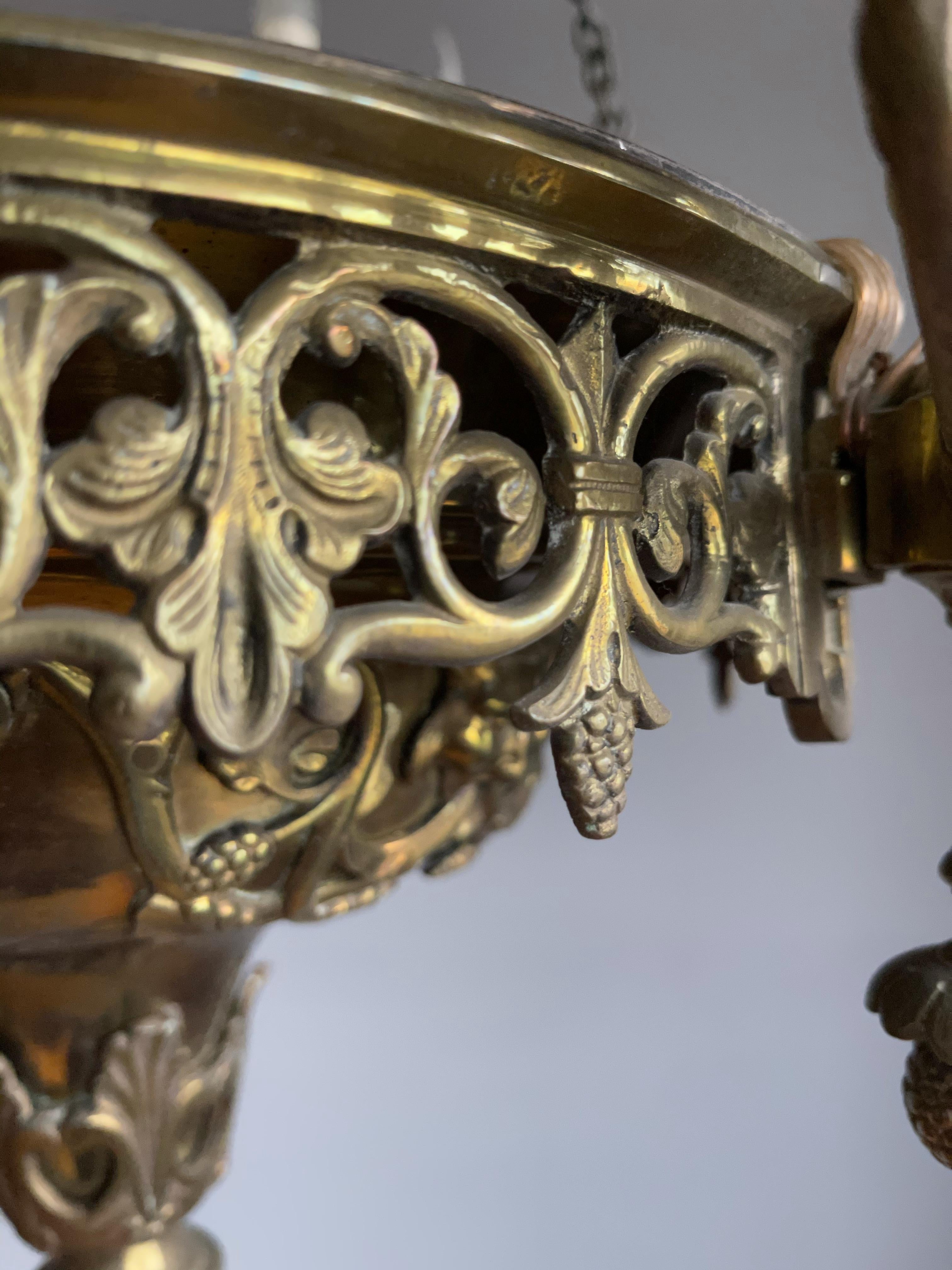 Stunning 19th Century Fine Bronze Gothic Revival 12-Light Chandelier / Pendant 3
