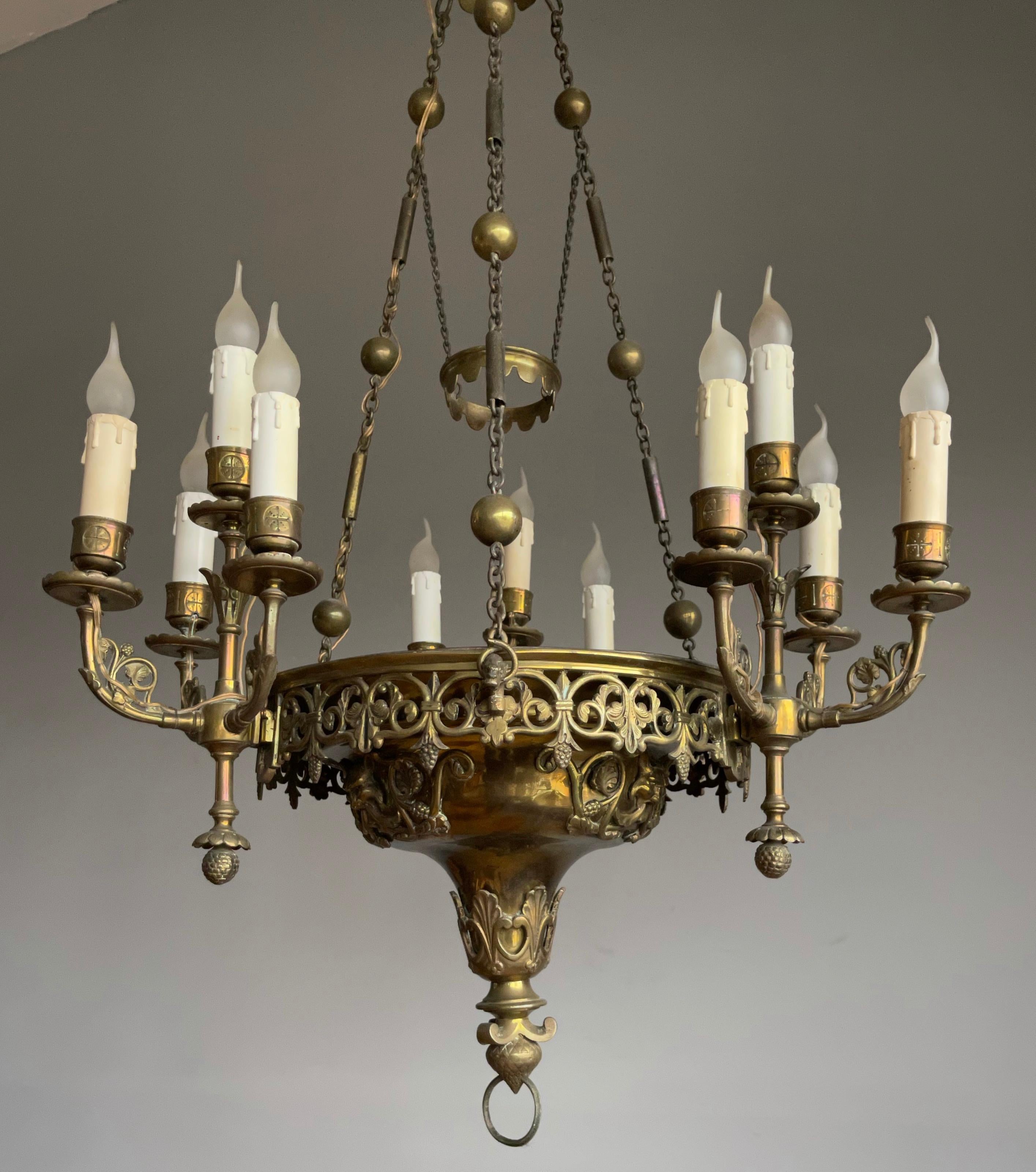 Stunning 19th Century Fine Bronze Gothic Revival 12-Light Chandelier / Pendant 1