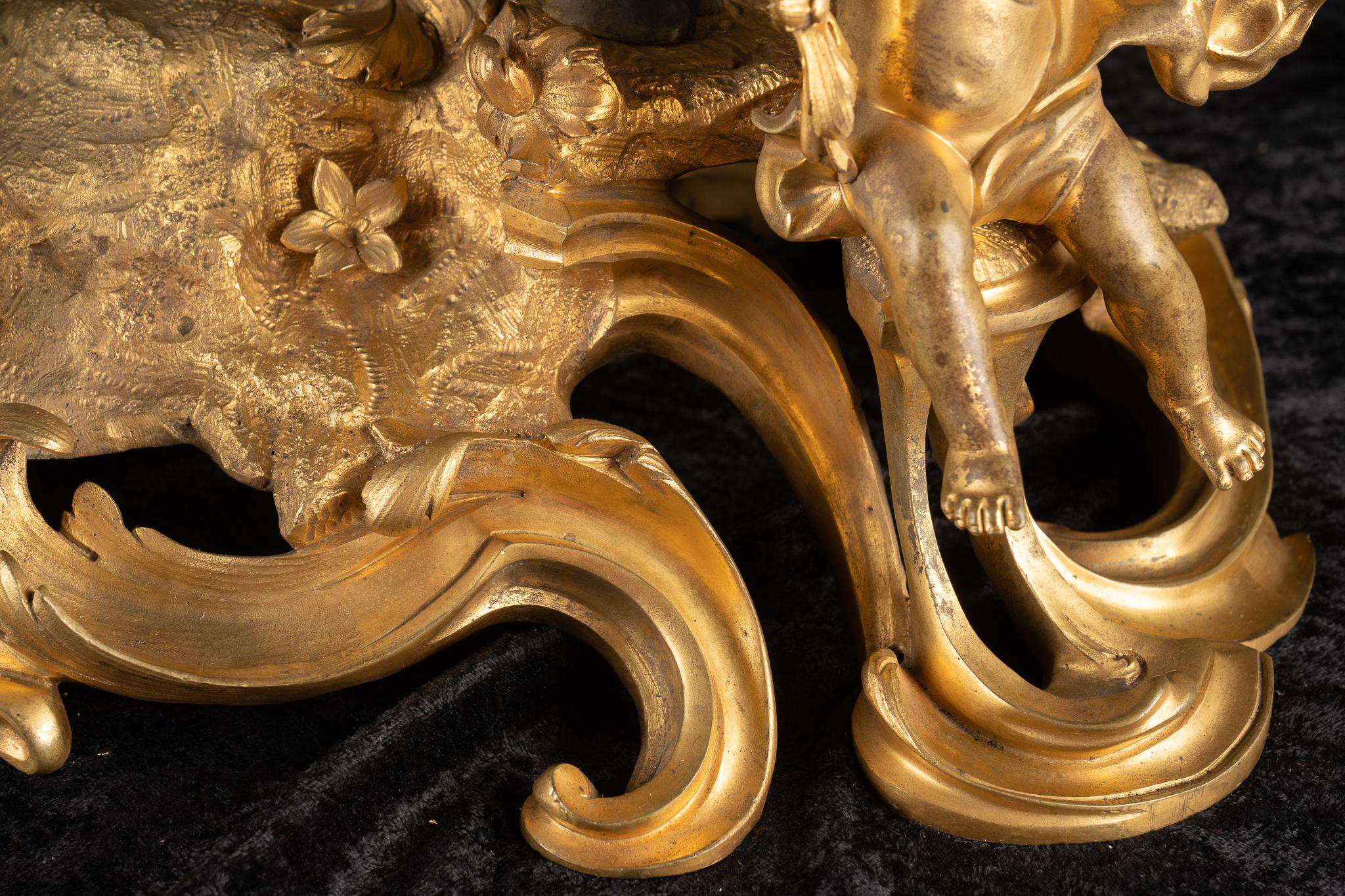 Superbe horloge française Louis XV du 19ème siècle en vente 12