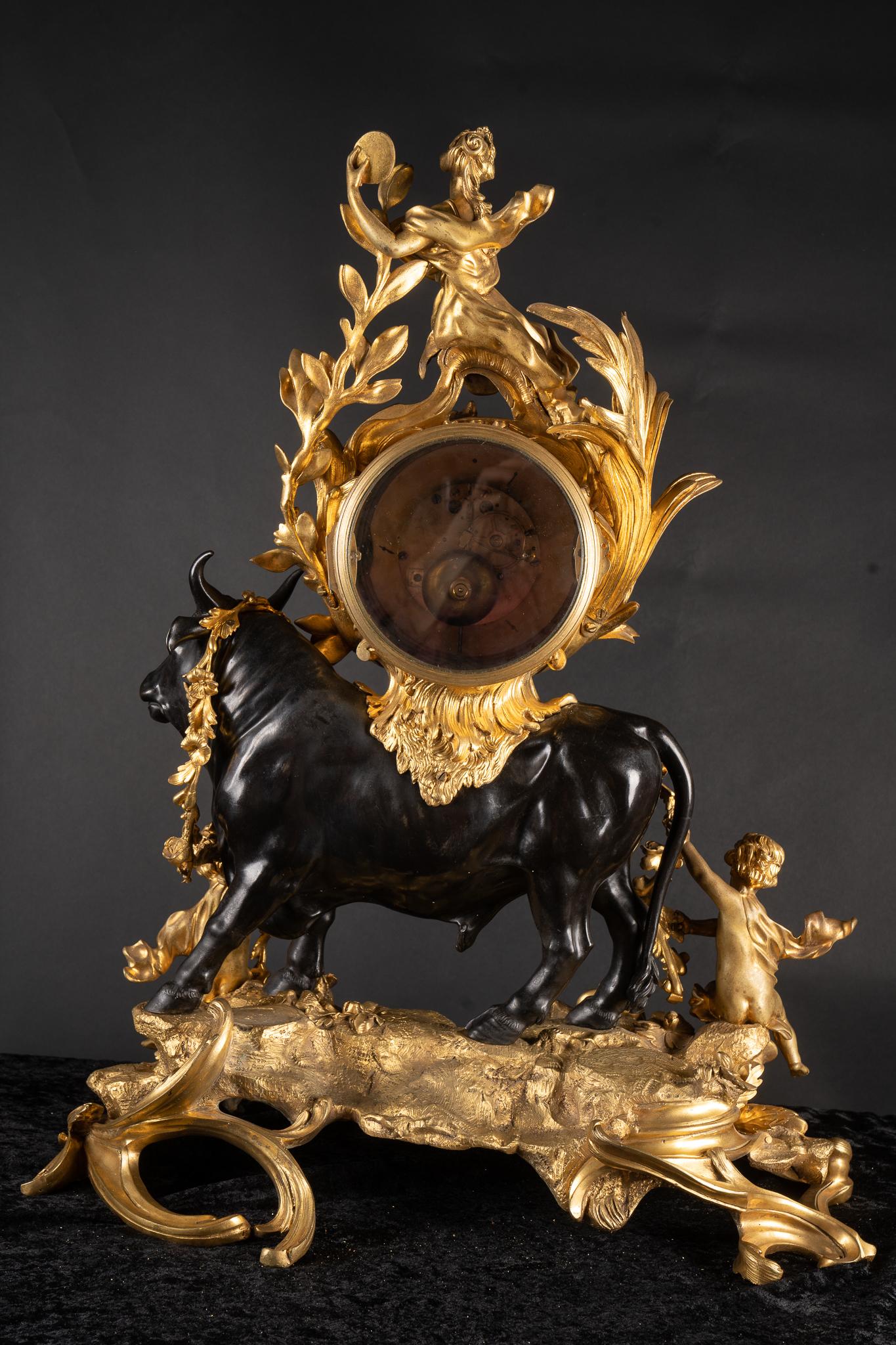 Superbe horloge française Louis XV du 19ème siècle en vente 1