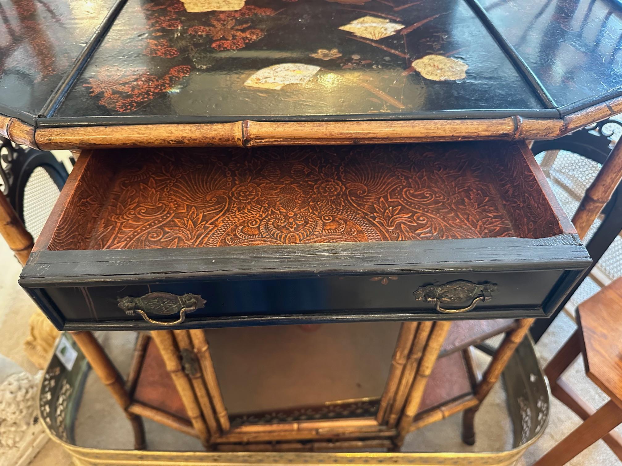 Atemberaubende 19. Jahrhundert Rattan & Bamboo Chinoiserie Etagere Kabinett im Angebot 5