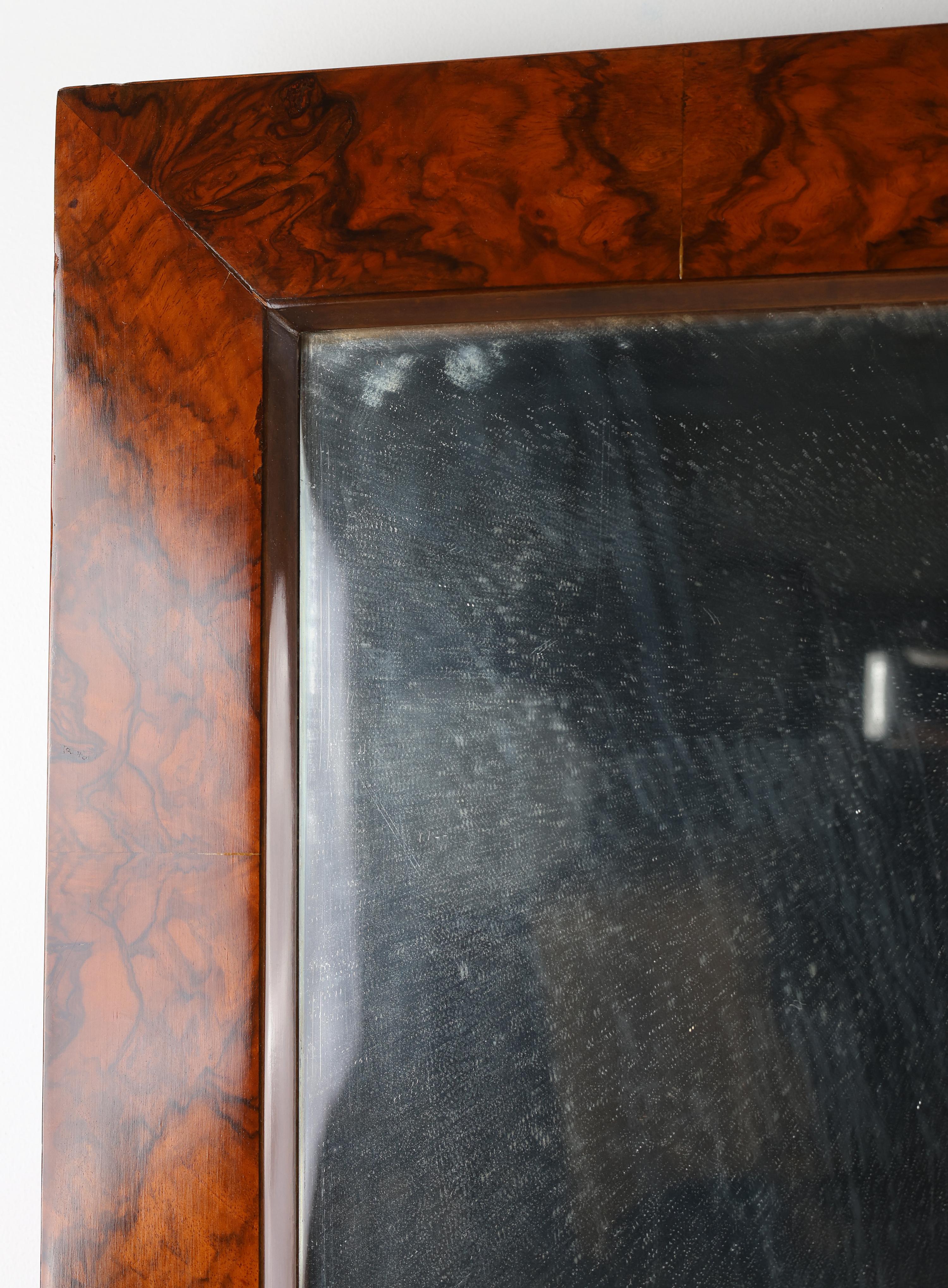 Impresionante espejo de pared del siglo XIX - Biedermeier, Viena, hacia 1830 en venta 2