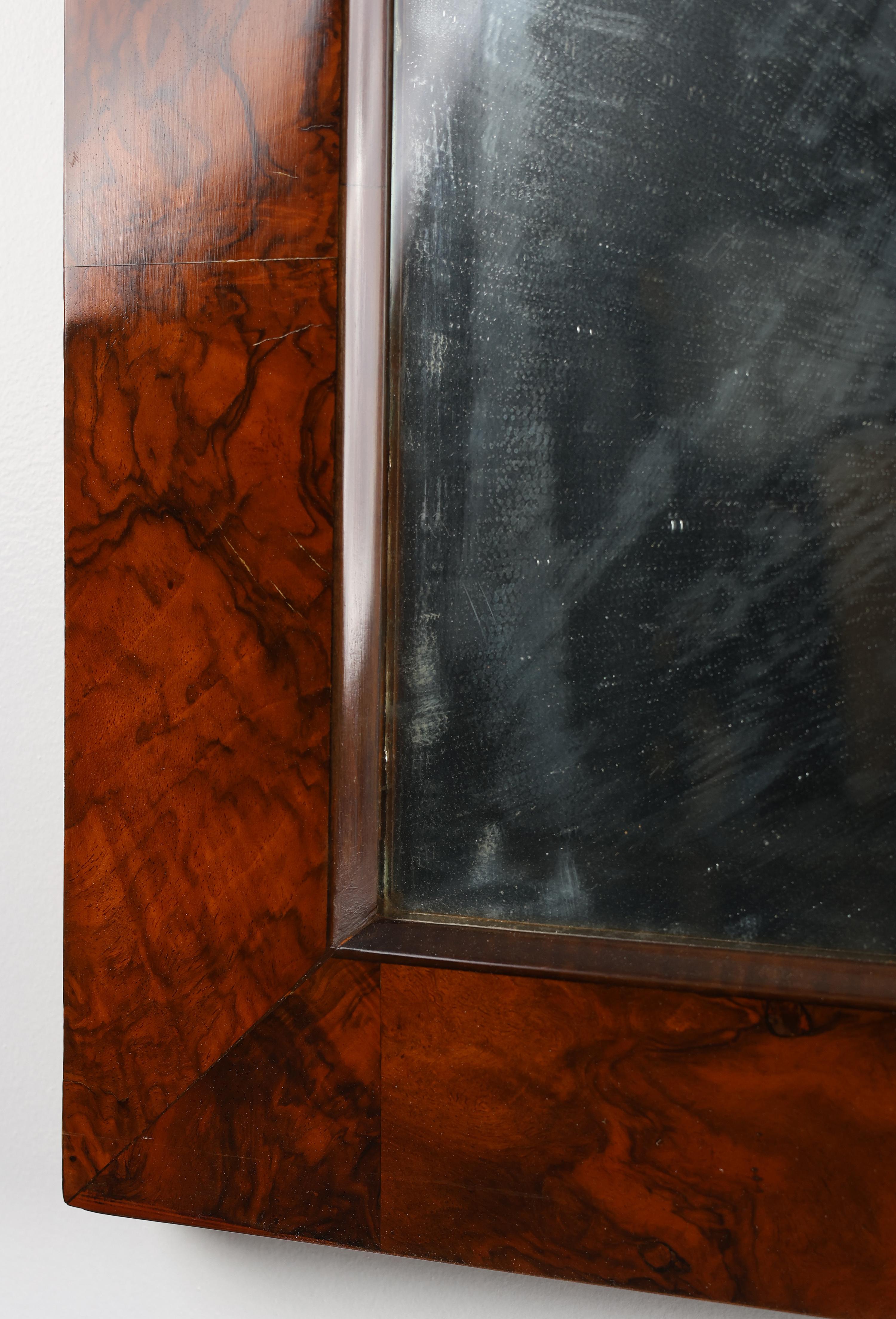 Impresionante espejo de pared del siglo XIX - Biedermeier, Viena, hacia 1830 en venta 3