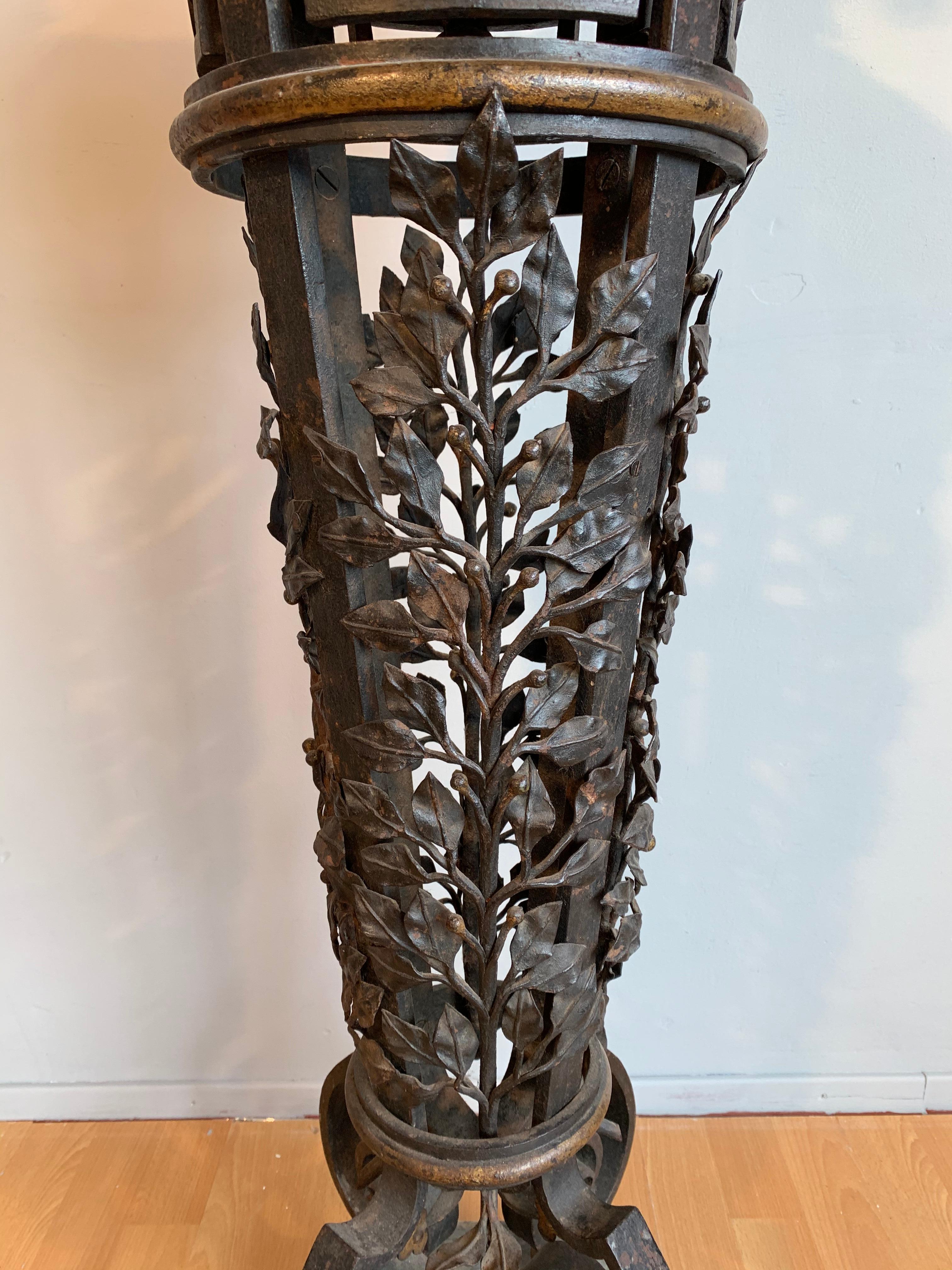 Stunning 19th Century Wrought Iron Newel Post Pedestal / Display Stand / Column 9
