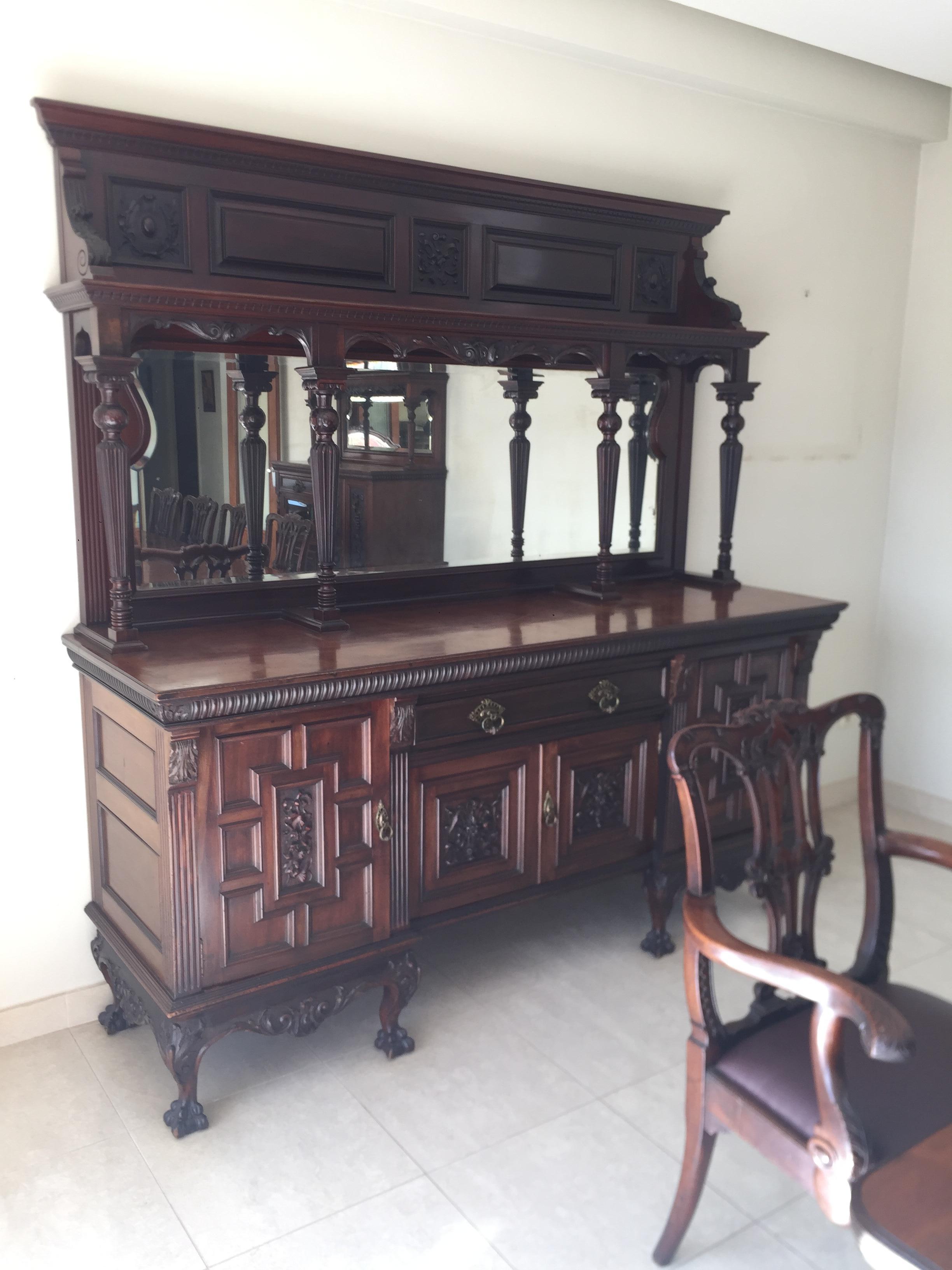 Hand-Crafted Chippendale Ball-Claw Mahogany Large Buffet with Mirror, 19th Century  For Sale