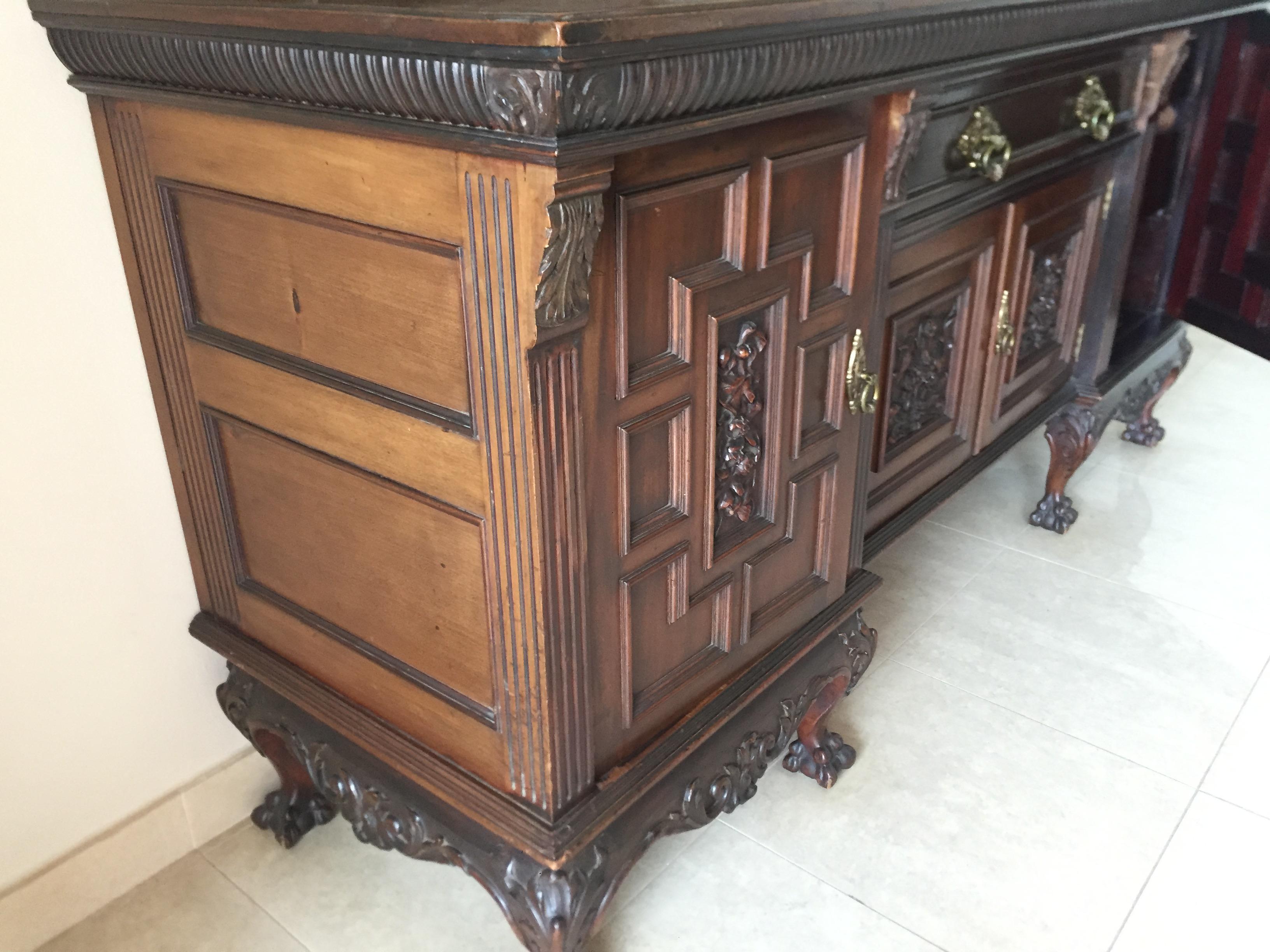 Chippendale Ball-Claw Mahogany Large Buffet with Mirror, 19th Century  For Sale 4