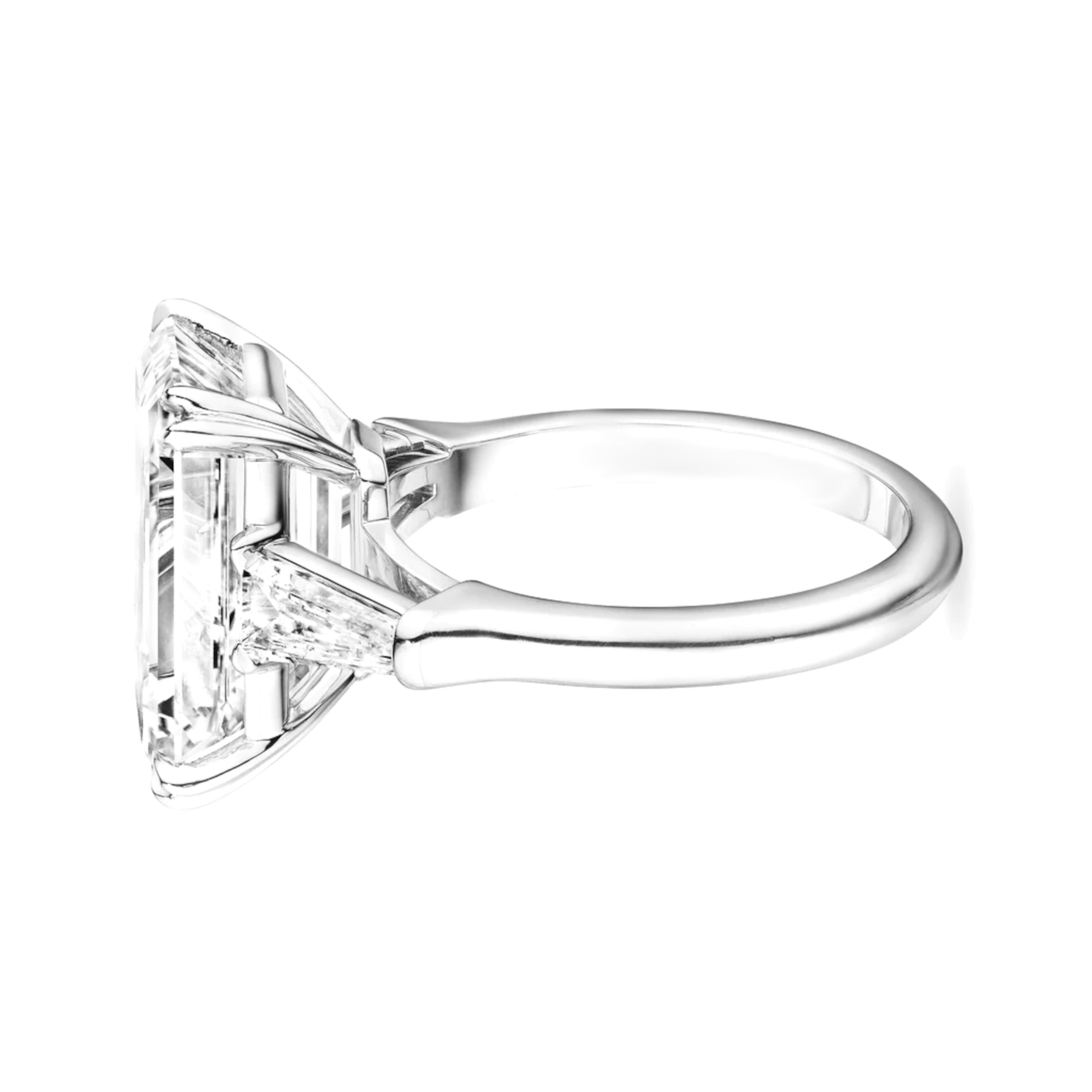 Impresionante anillo de diamantes talla esmeralda de 20 quilates - Certificado GIA

Haz una declaración inolvidable con este Diamante talla Esmeralda de 20 quilates certificado por el GIA, que irradia un brillo y un lujo excepcionales.

De color H y