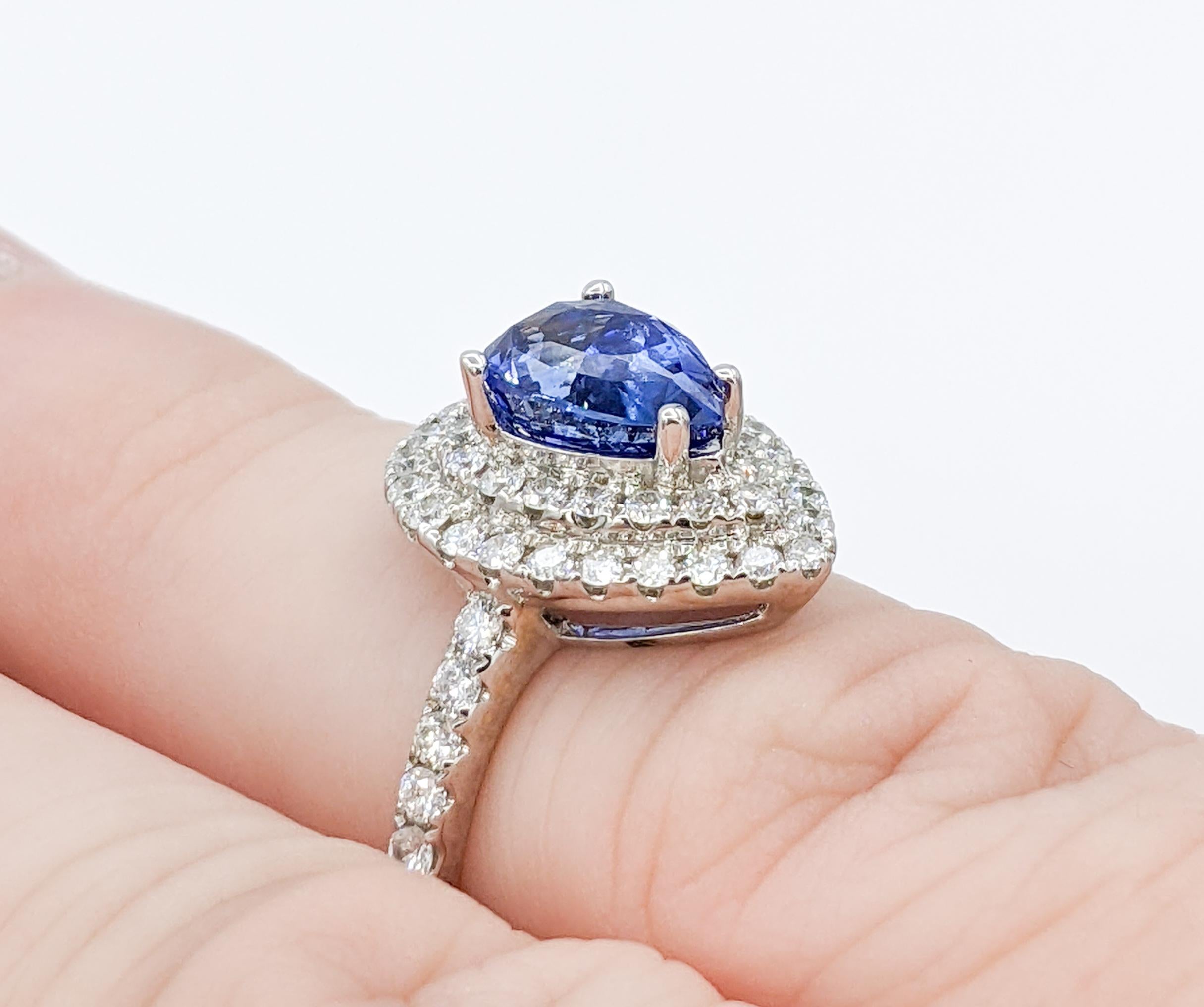 Stunning 2.00ct Sapphire & Diamond Cocktail Ring - 18K White Gold In Excellent Condition For Sale In Bloomington, MN
